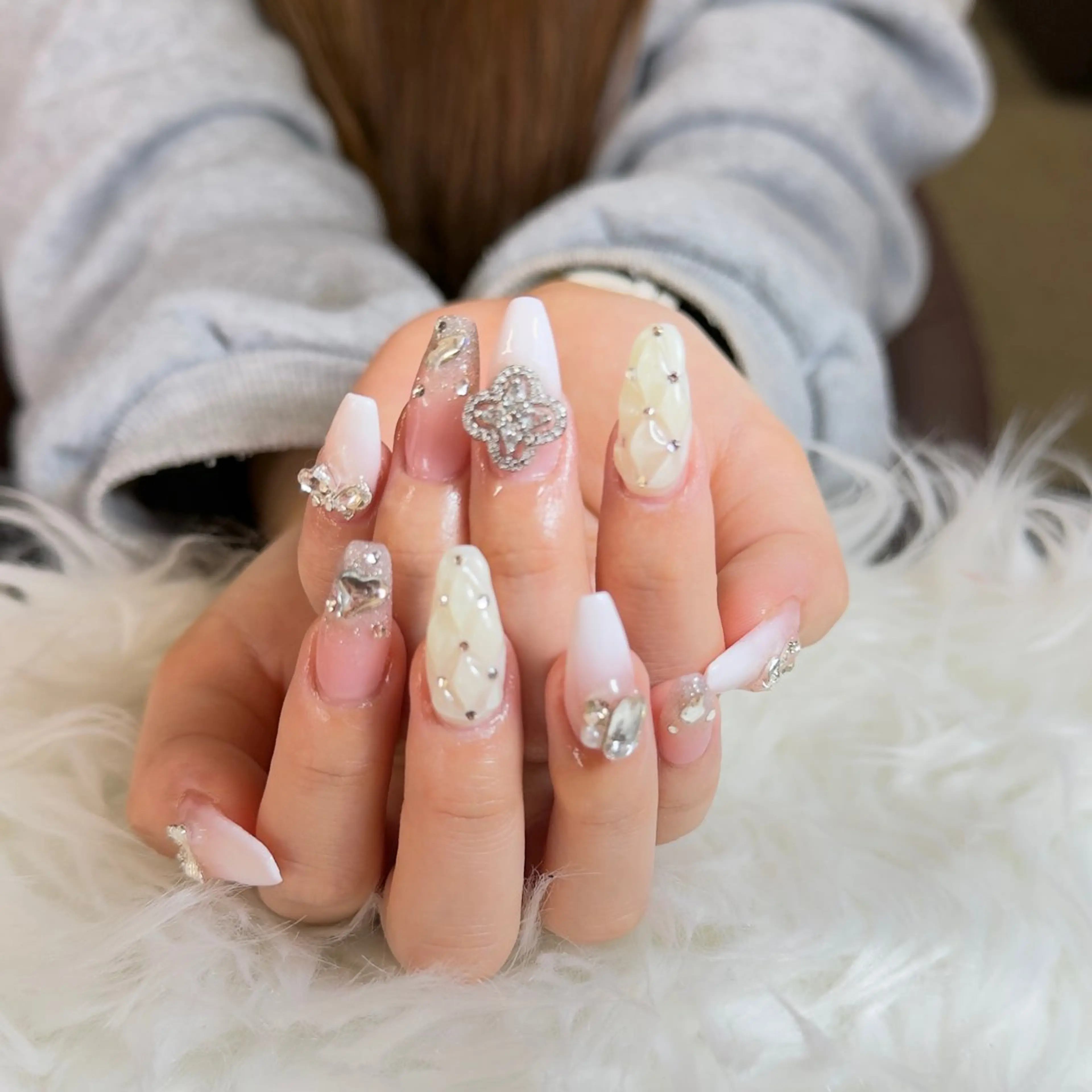 ネイル チークネイル フットネイル フレンチネイル グラデーション 韓国ネイル Yuki nail staffのネイルデザイン