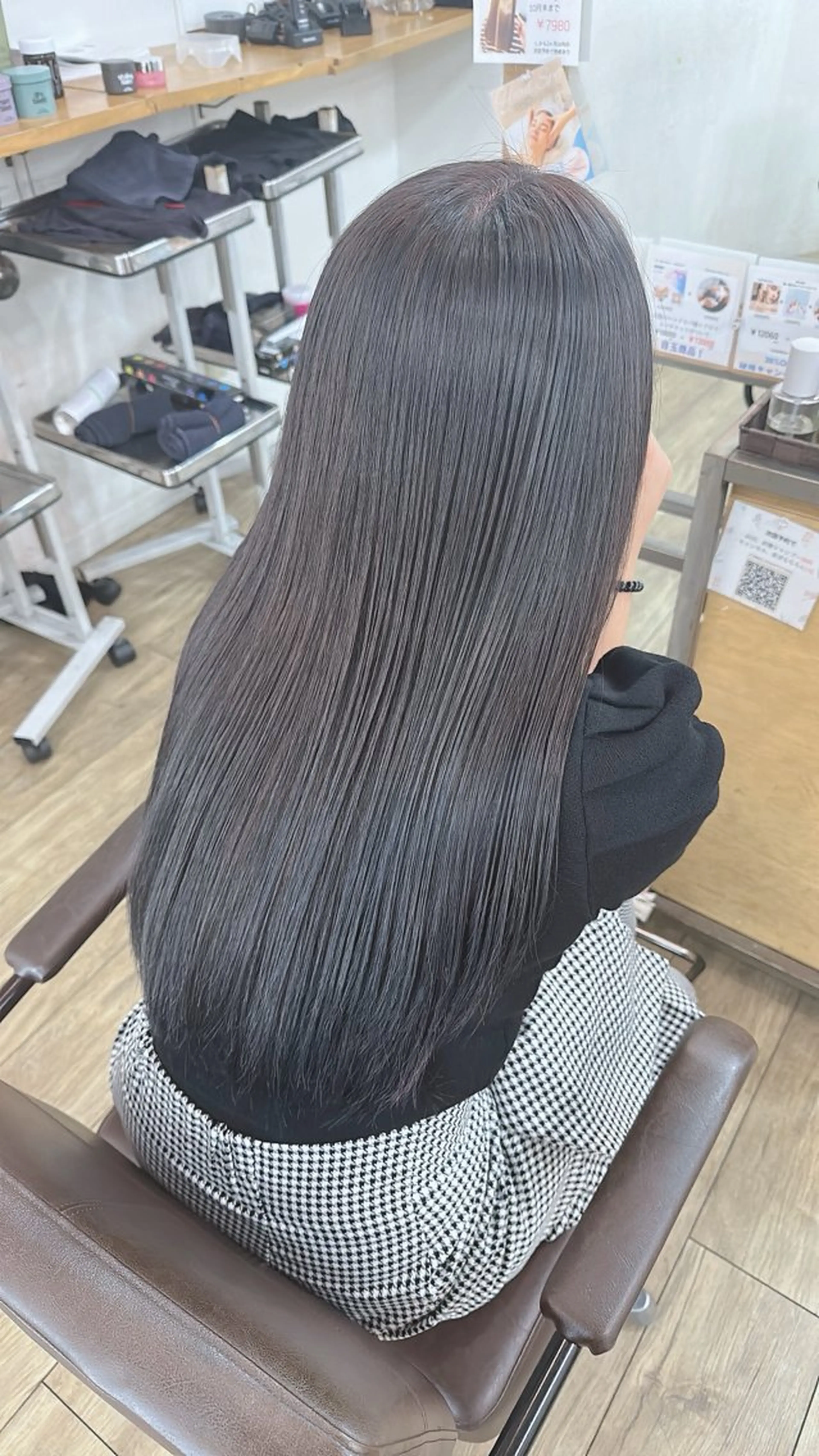 【🌷12月限定クーポン🌷】カット＋うる艶トリートメント🫧✨の写真