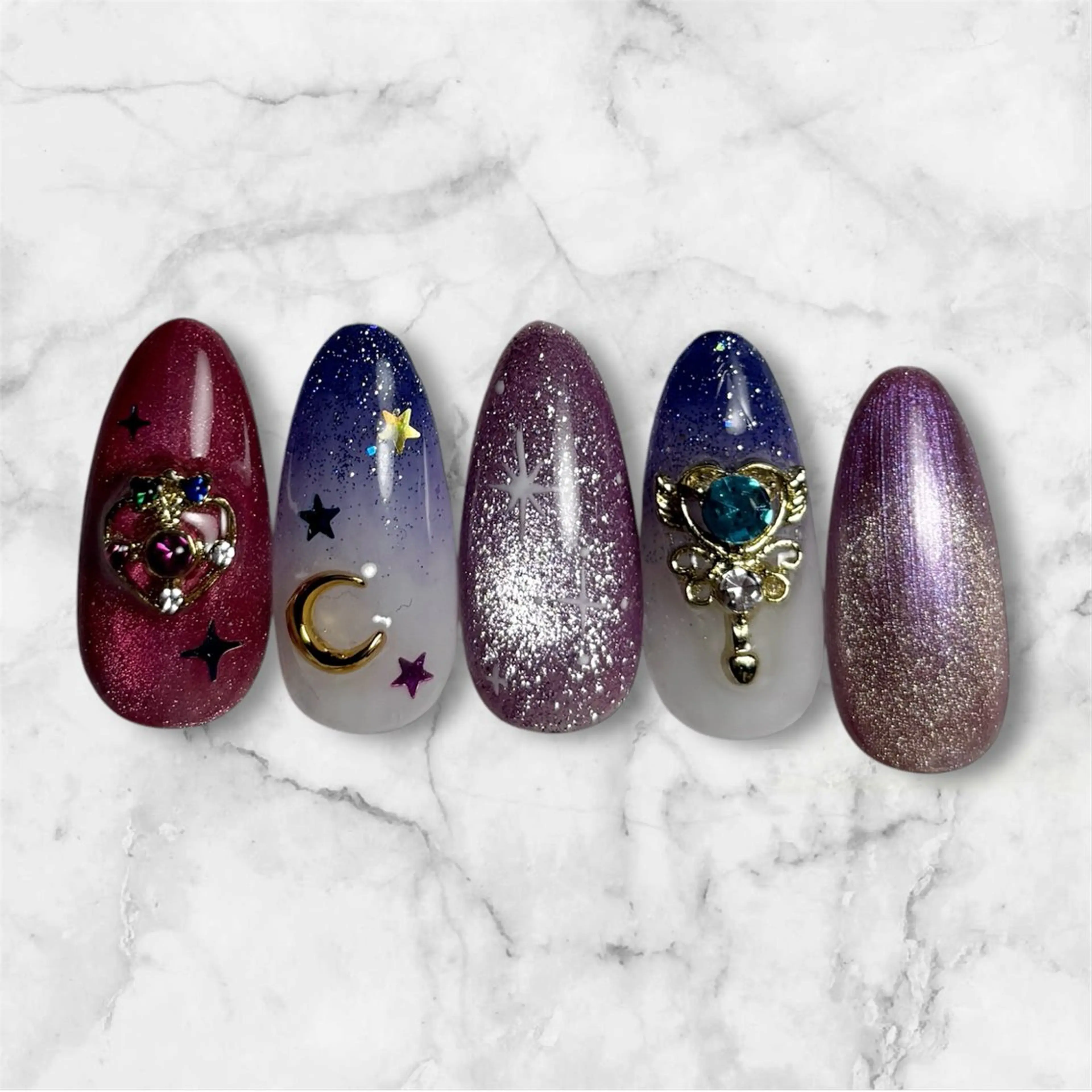 ショート ハンドネイル watanabe miyuuのネイルデザイン