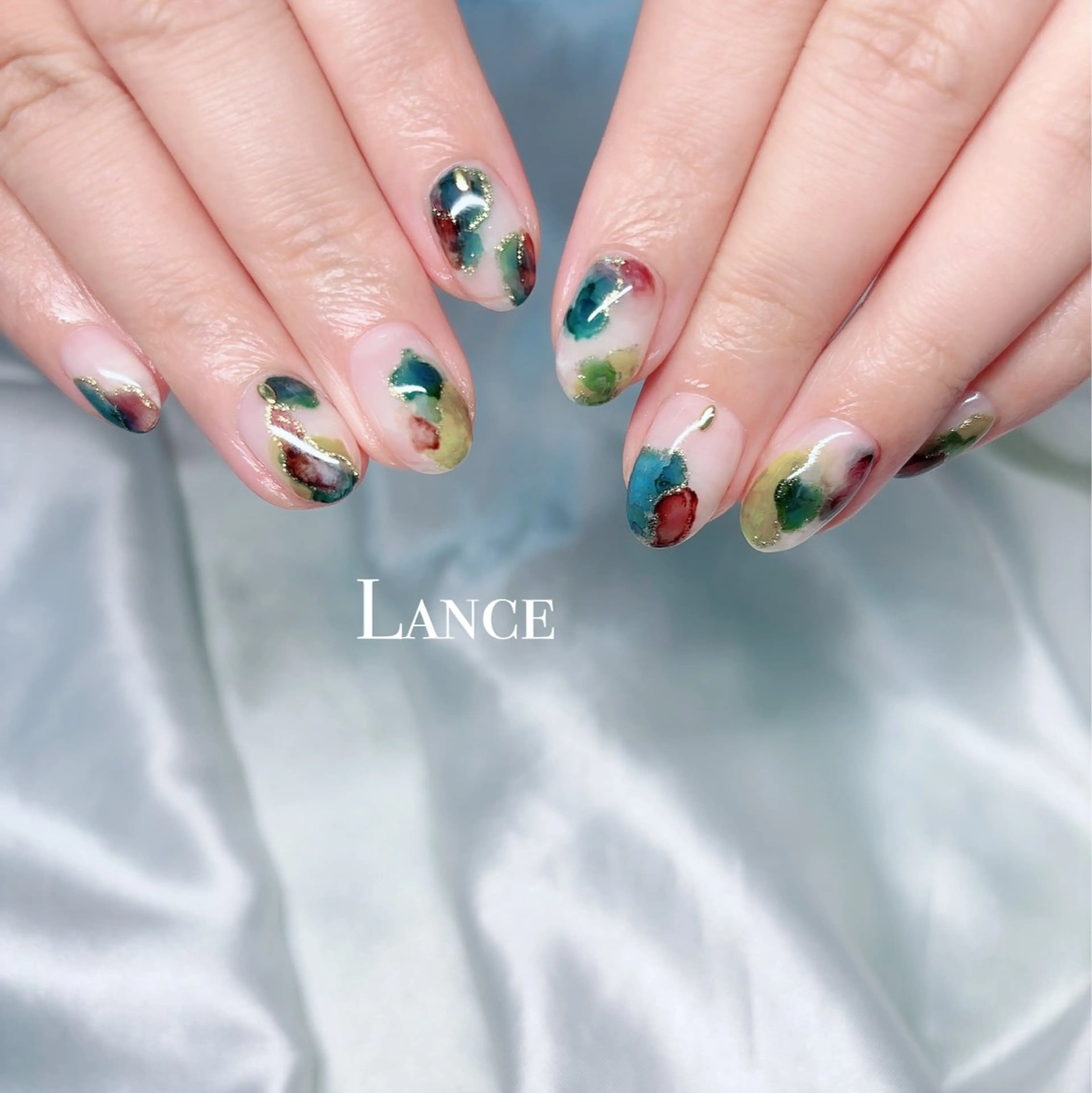 ネイル オーロラネイル フットネイル フレンチネイル キラキラネイル 韓国ネイル ハンドネイル Lance nailのネイルデザイン