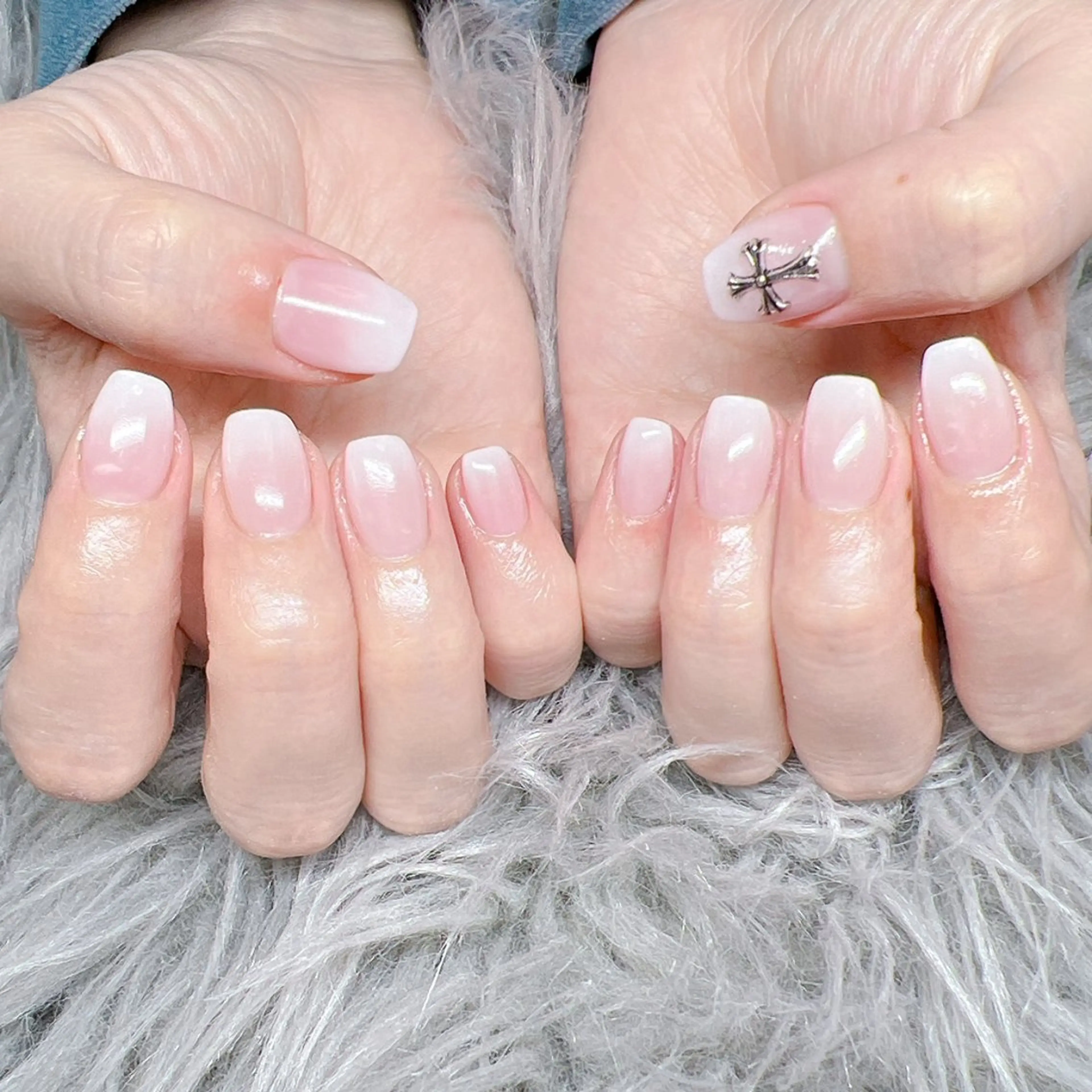 ネイル 個室ネイルサロンDolly  Girl〜ドーリーガール〜所属・DollyGirl KYOKOのネイルデザイン