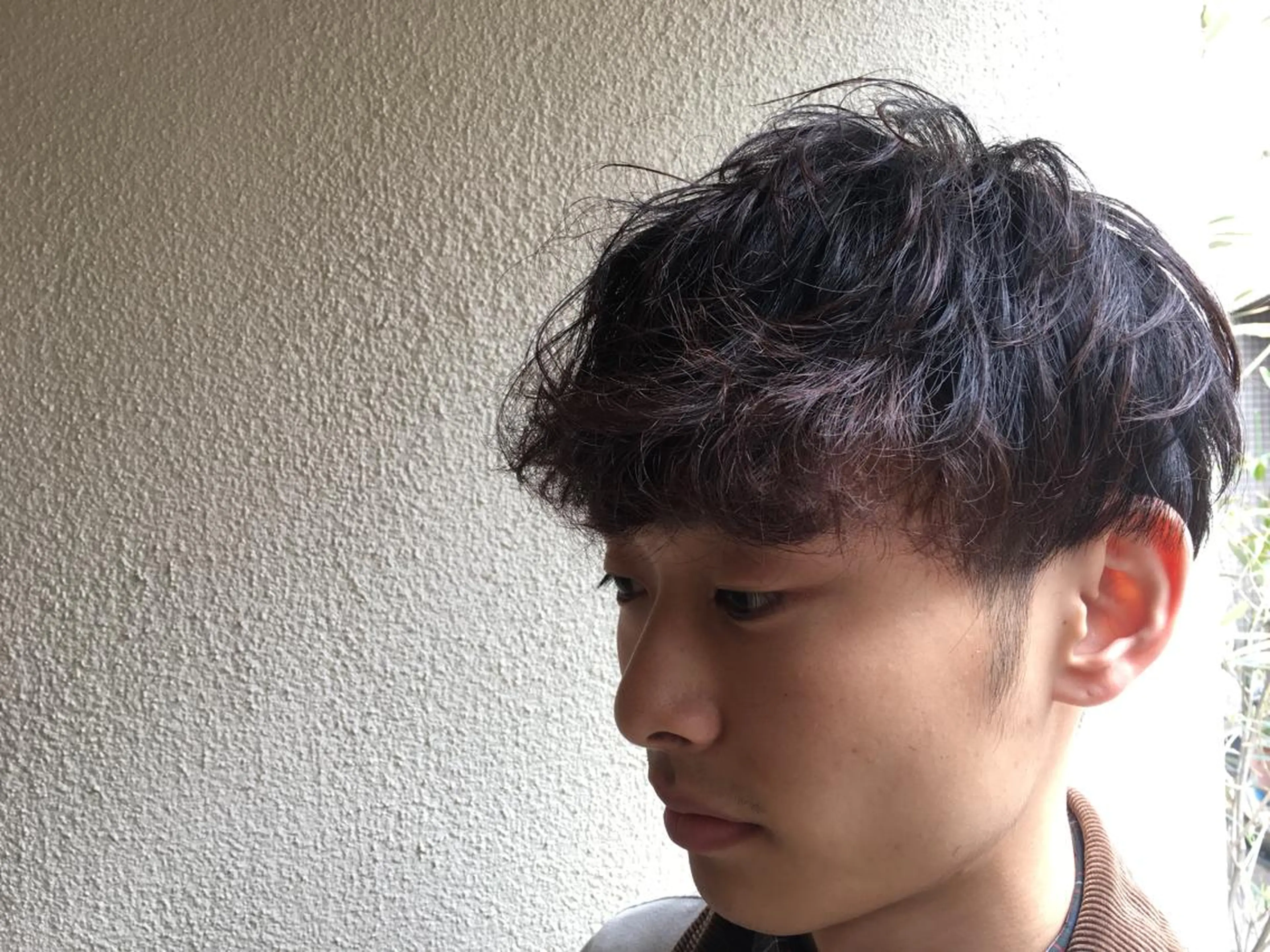ショート カラー パーマ メンズ マッシュ 刈り上げ カット ヘアカラー 島田 竜也のヘアスタイル