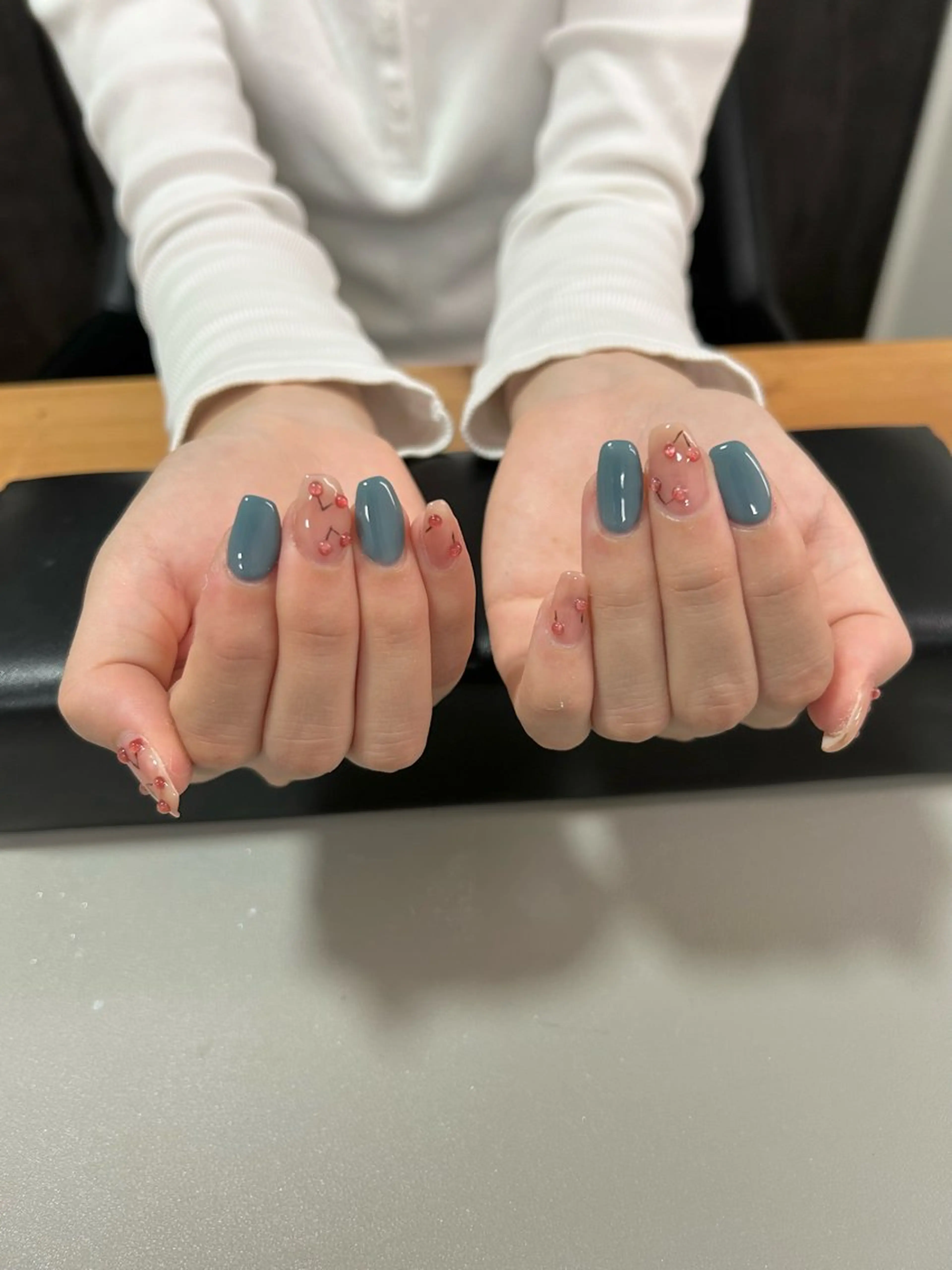 ネイル ハンドネイル 大橋 那月のネイルデザイン