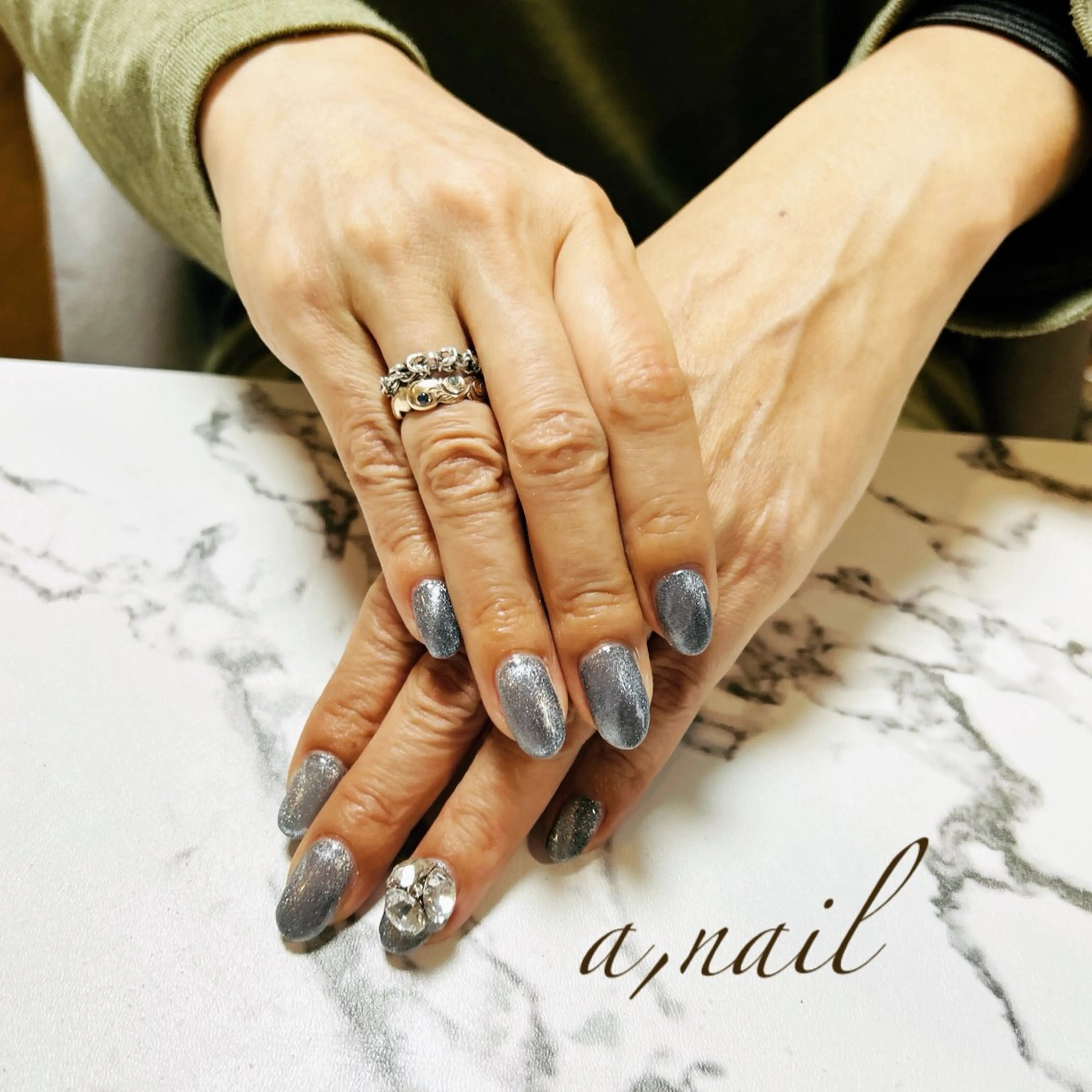 ネイル フットネイル ジェルネイル グラデーション マグネットネイル オフィスネイル ハンドネイル ネイルサロン エーネイルのネイルデザイン