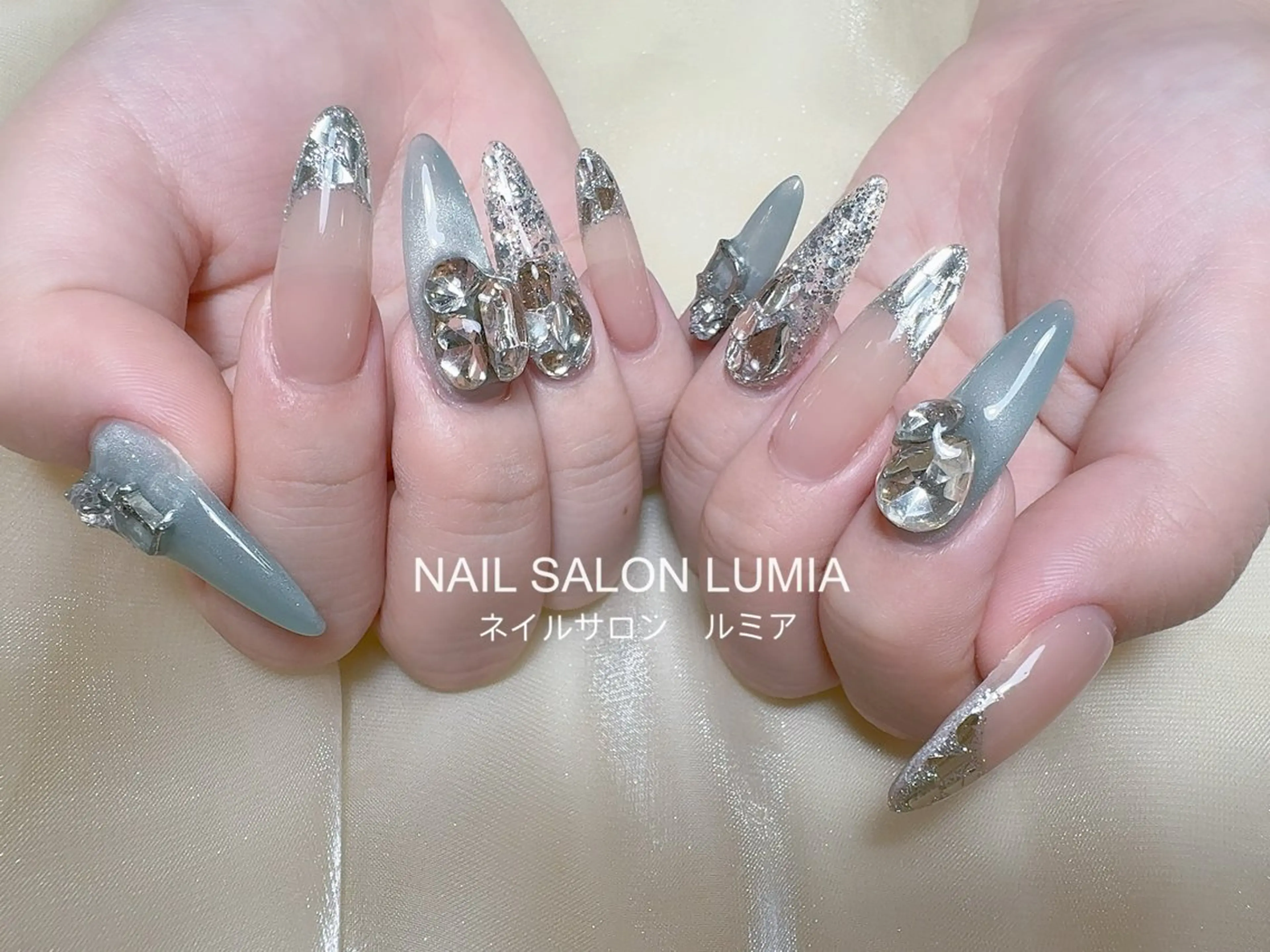 ネイル ハンドネイル ネイルサロン ルミア Lumia 店長のネイルデザイン