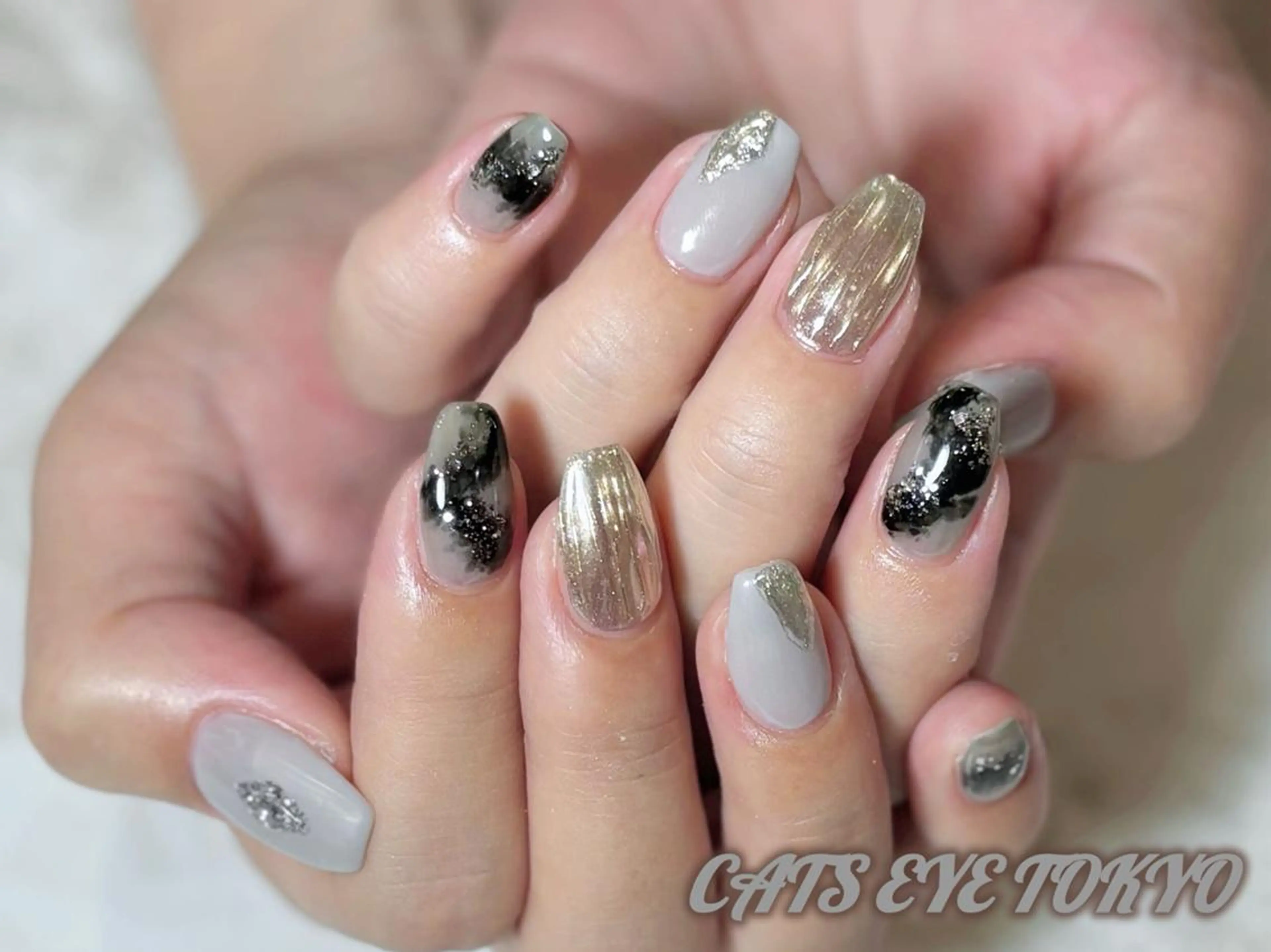 ネイル ハンドネイル Cat's eye TOKYO 新宿店のネイルデザイン