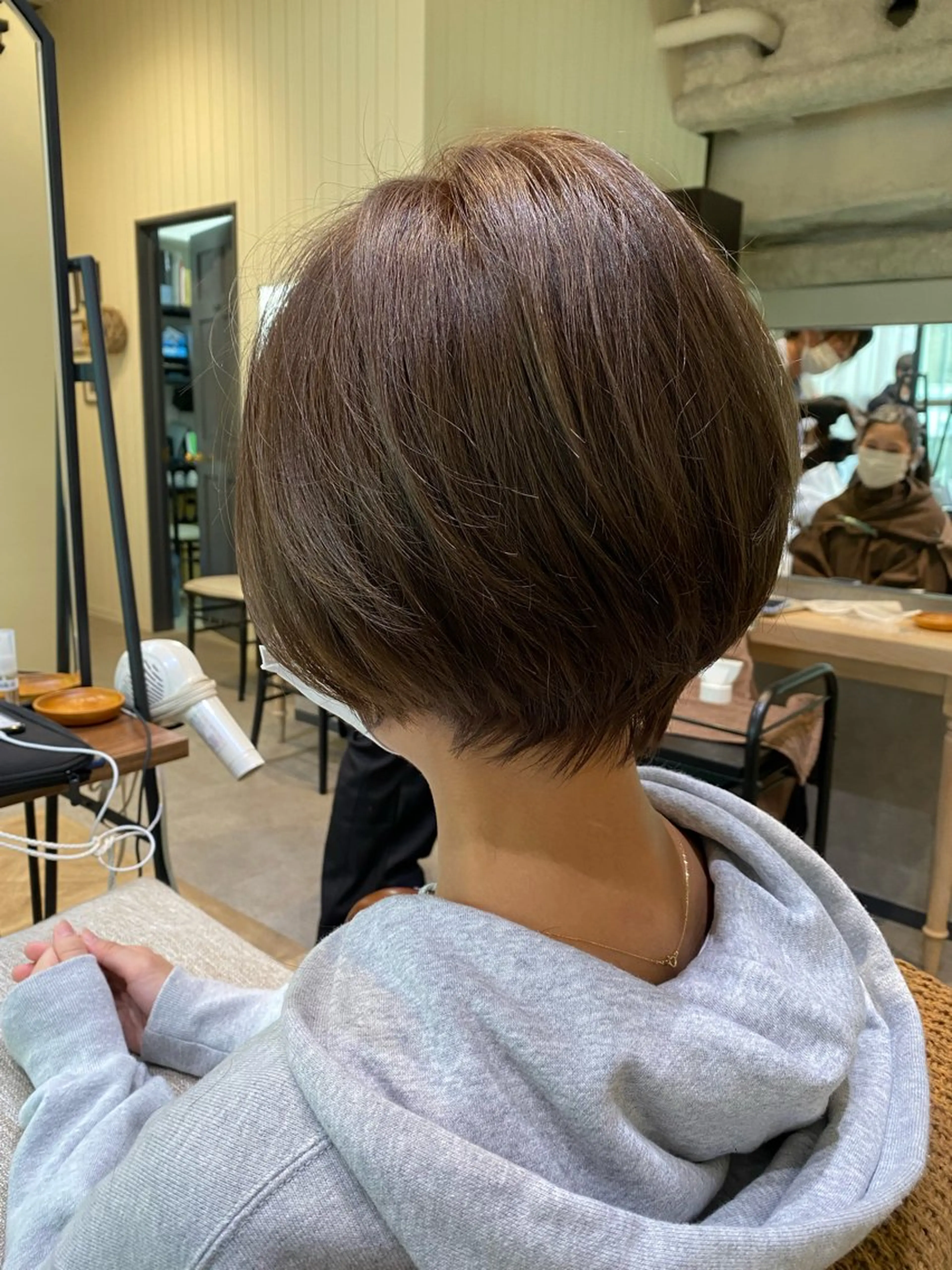 ショート カラー 新宿 / Aujua ｿﾑﾘｴ🫧森田涼介のヘアスタイル