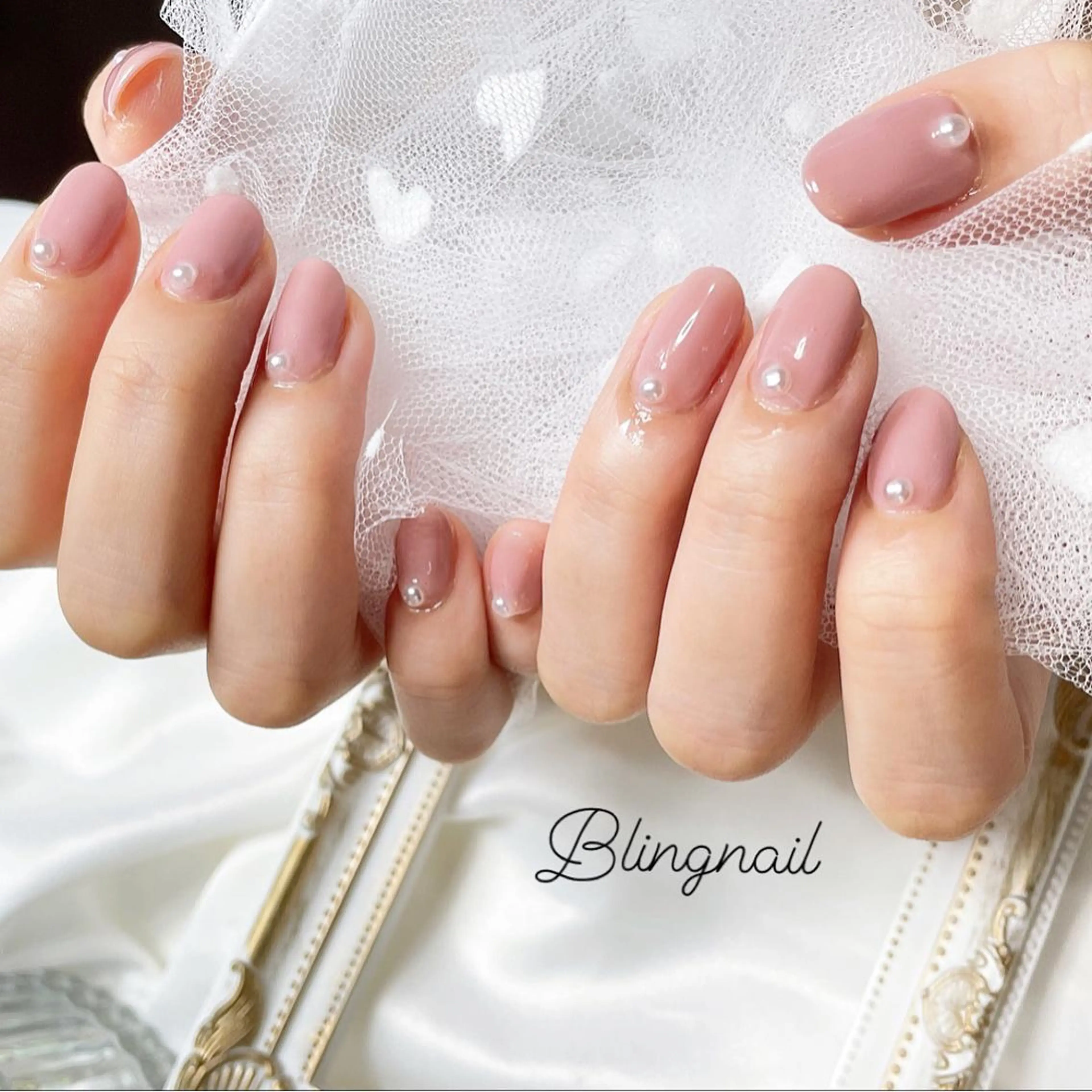 ネイル 23時まで❤︎韓国、 ワンホンネイルのネイルデザイン