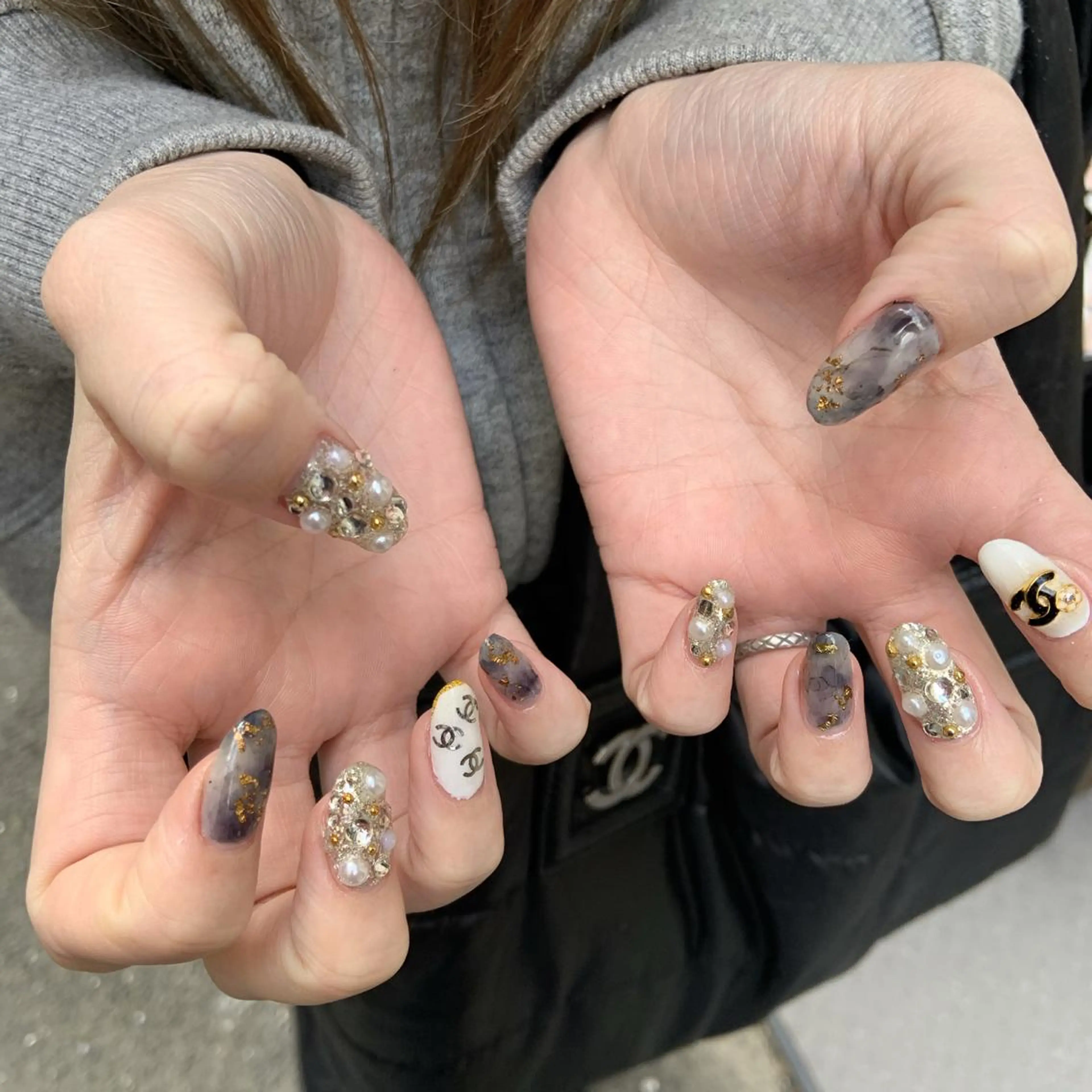 ネイル nail.gorin所属・吉村 優子のネイルデザイン