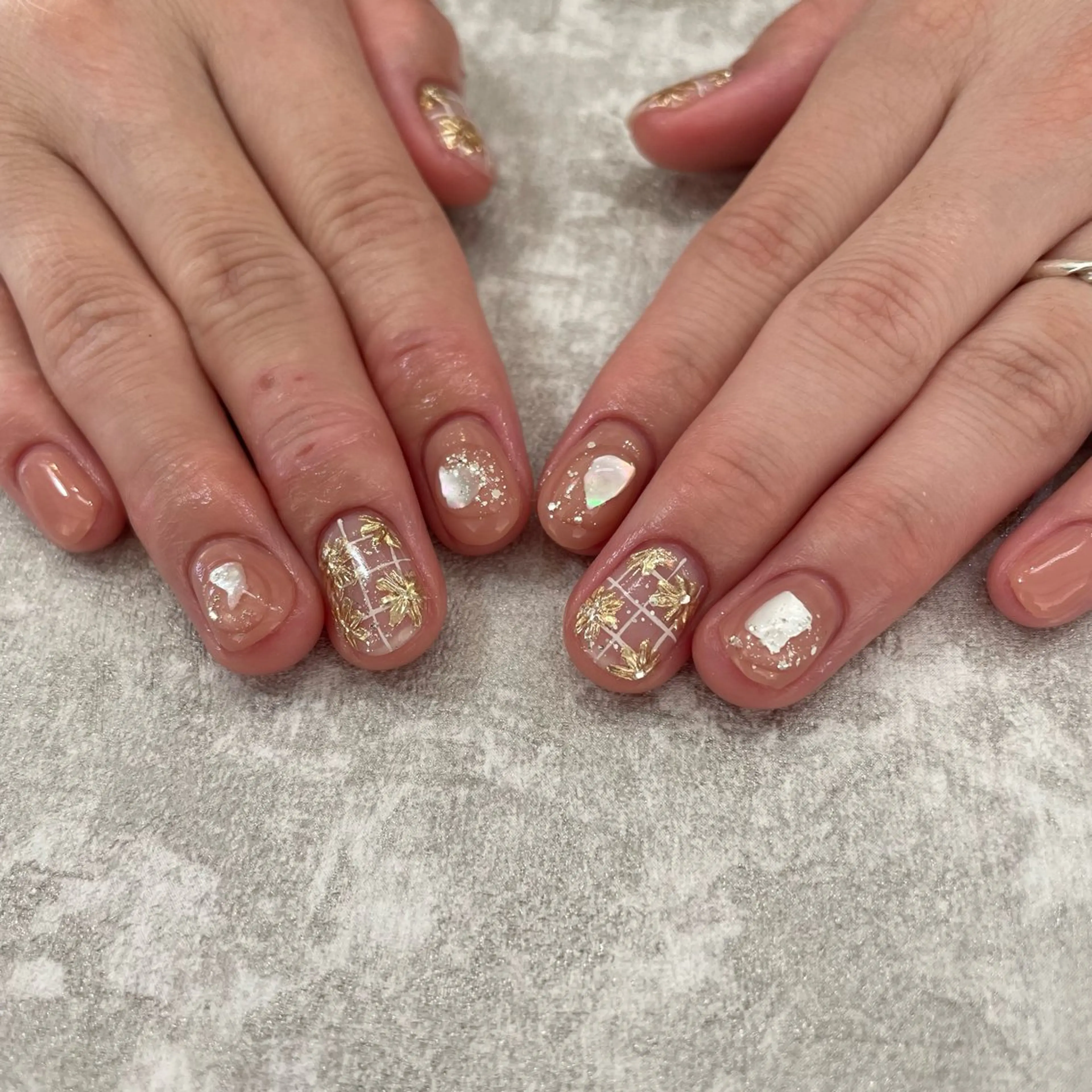 ネイル 柴崎 かおりのネイルデザイン