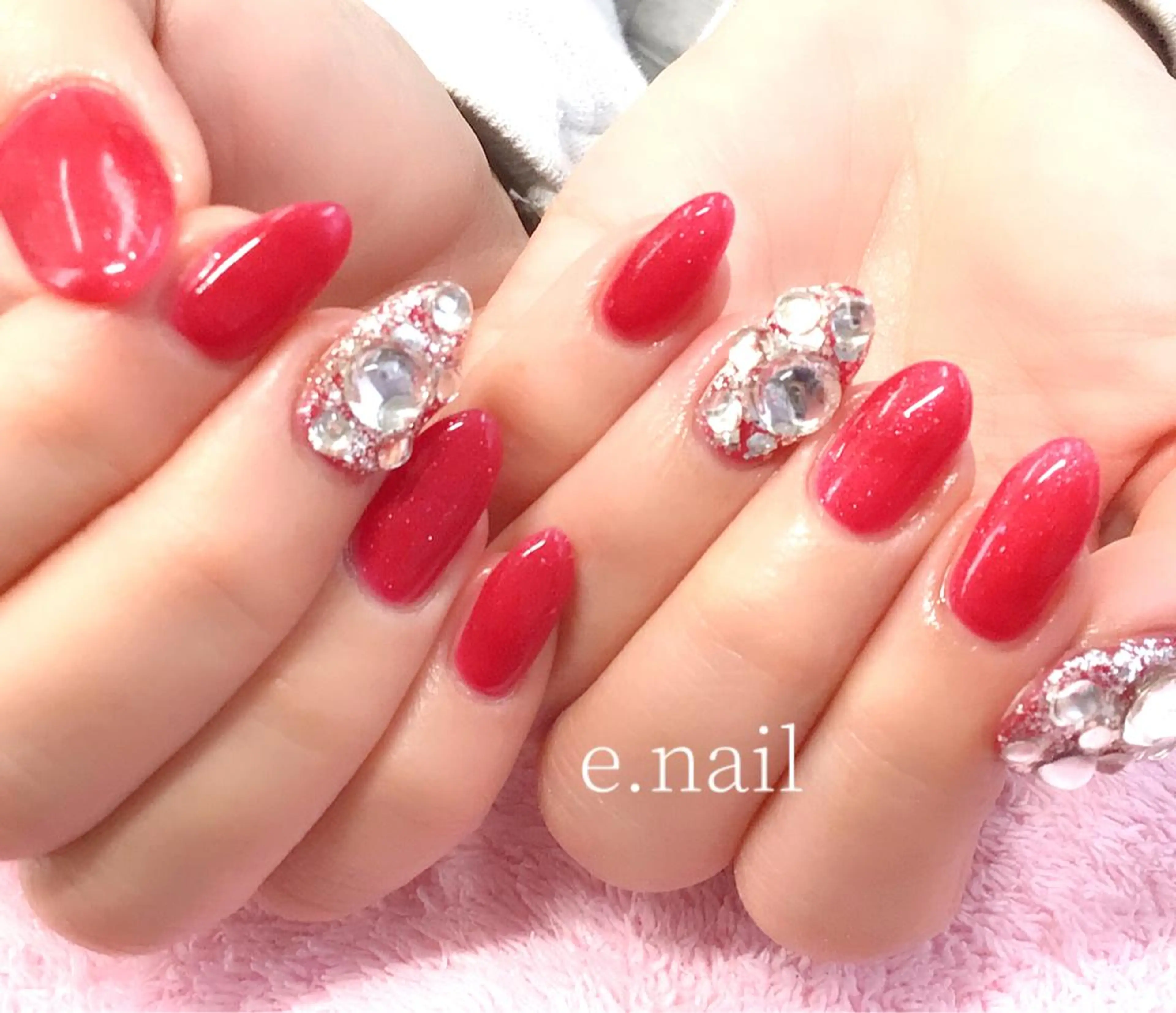 ネイル e.nail所属・和賀井 恵理のネイルデザイン