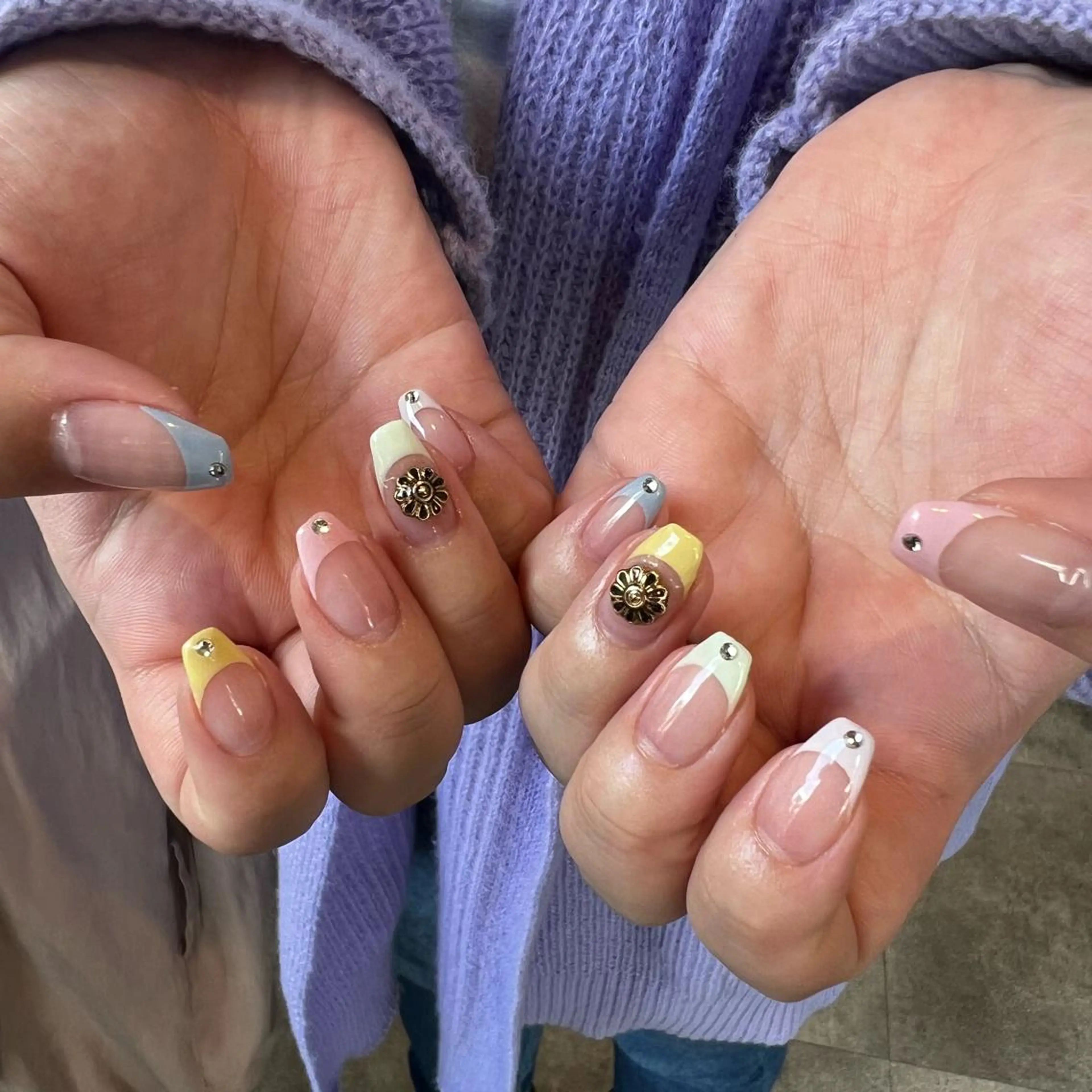 ネイル フレンチネイル ハンドネイル sode shioriのネイルデザイン