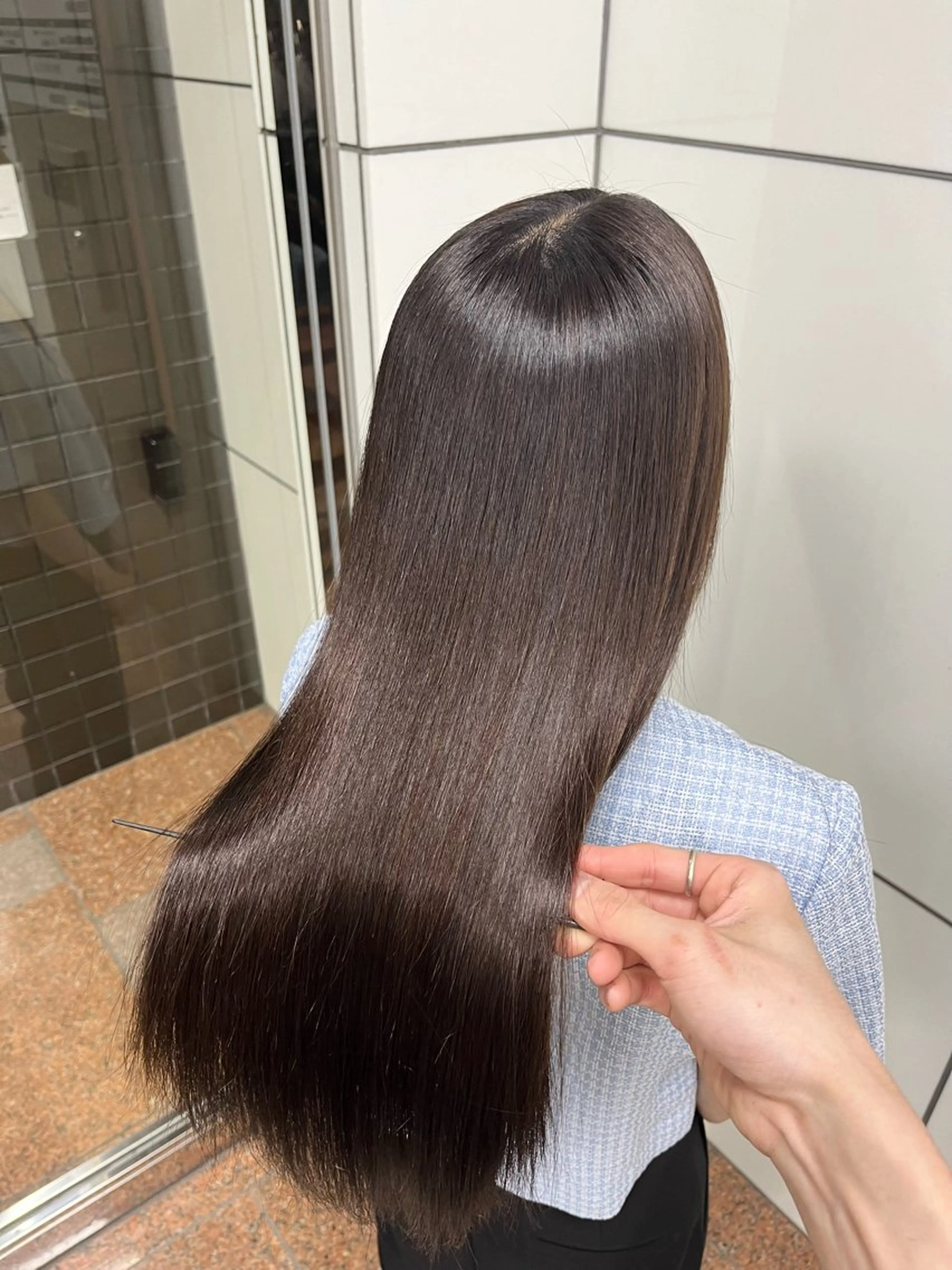 ロング ロング カット 縮毛矯正 トリートメント 石原 悠貴のヘアスタイル