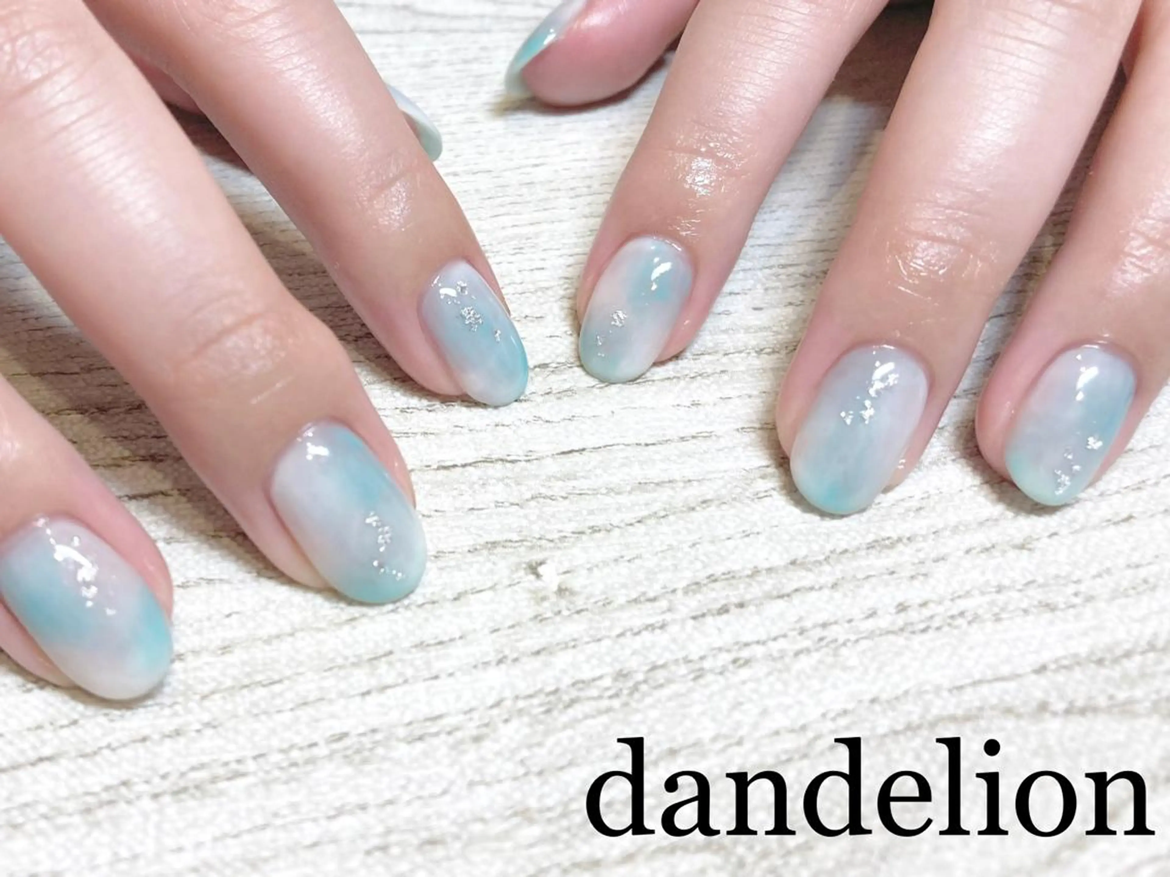 ネイル ハンドネイル ハンドケア dandelion ダンデライオンのネイルデザイン