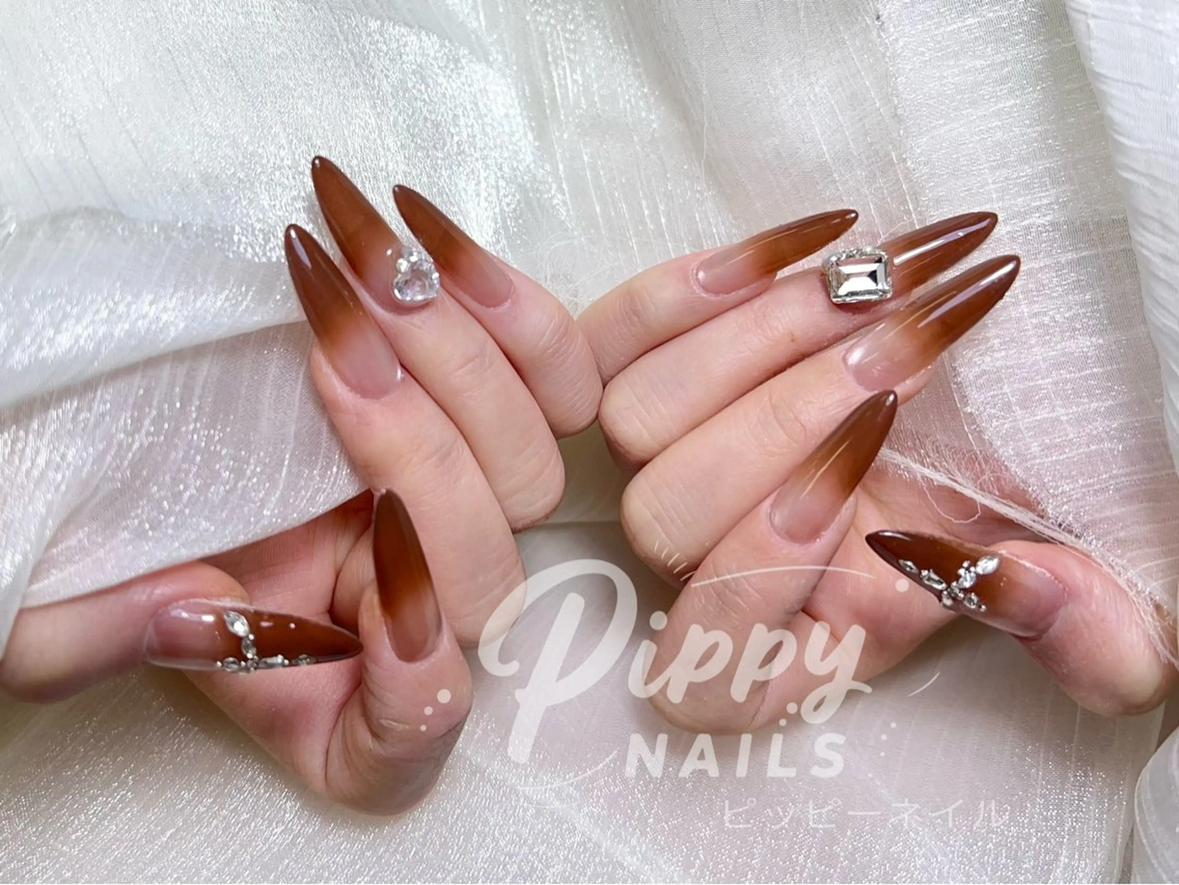ネイル フレンチネイル ジェルネイル 持ち込み オフィスネイル ワンカラーネイル ハンドネイル ハンドケア PIPPY NAILSのネイルデザイン