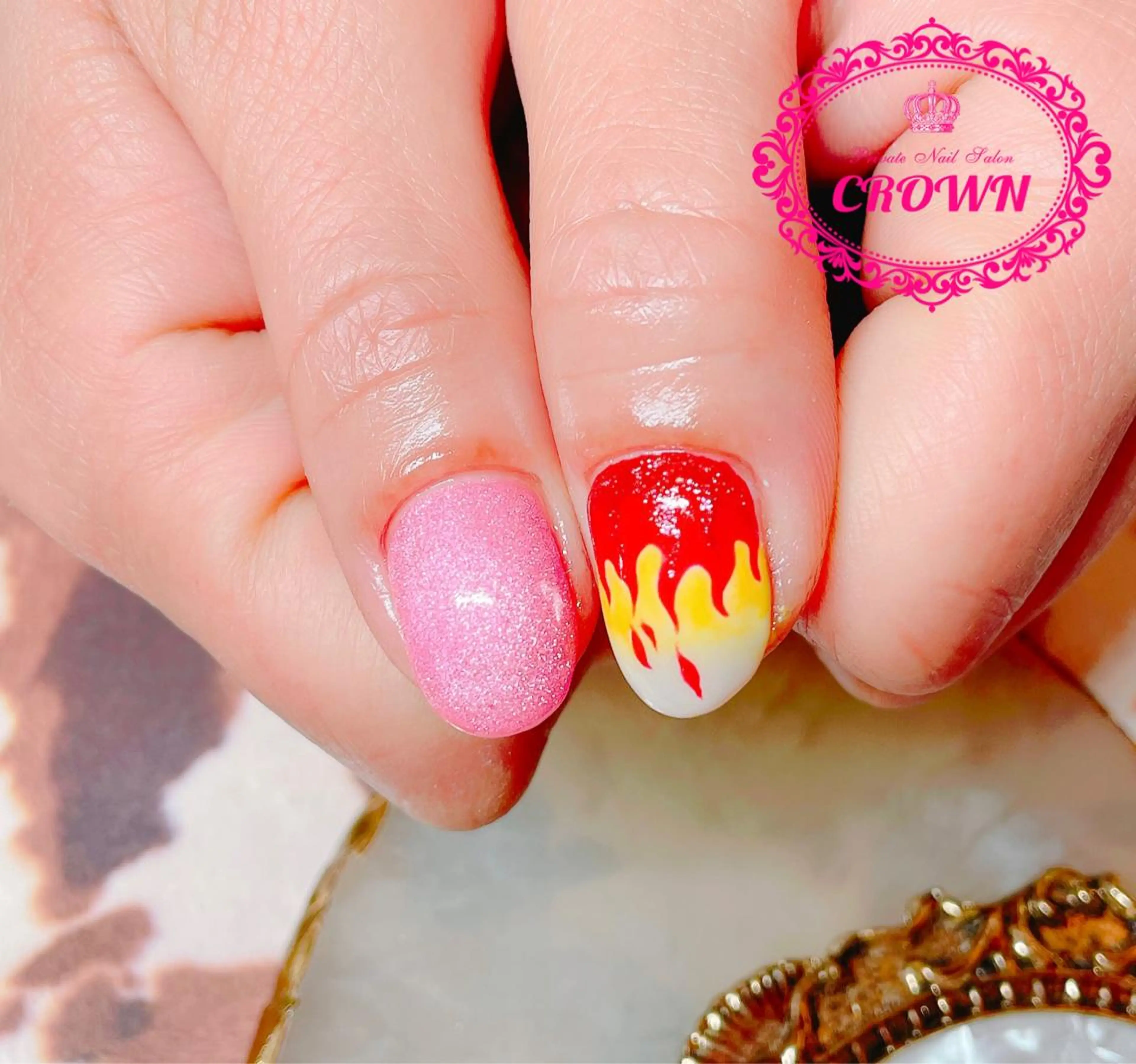 ネイル CROWN プライベートサロンのネイルデザイン