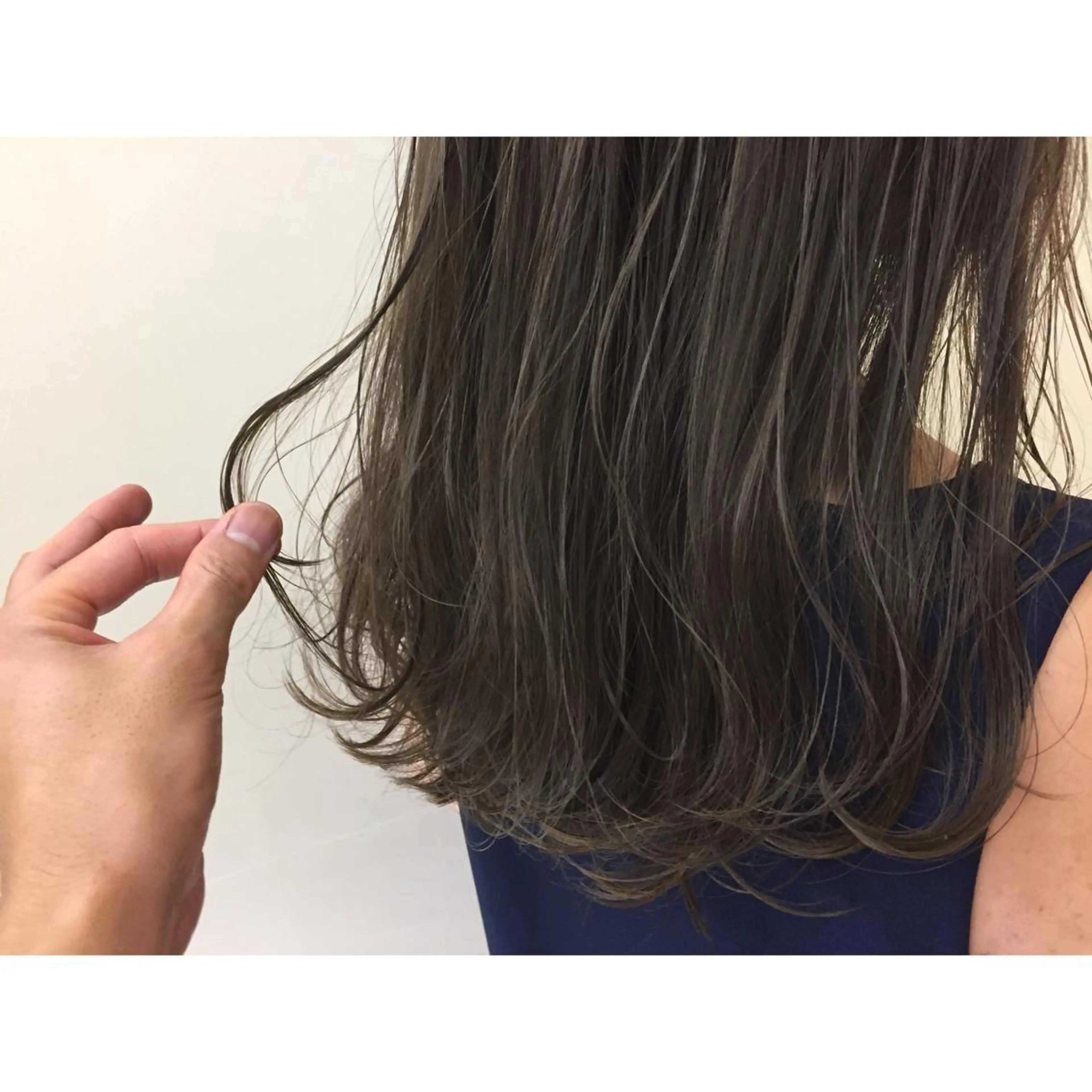 ロング カラー 加藤 利基のヘアスタイル