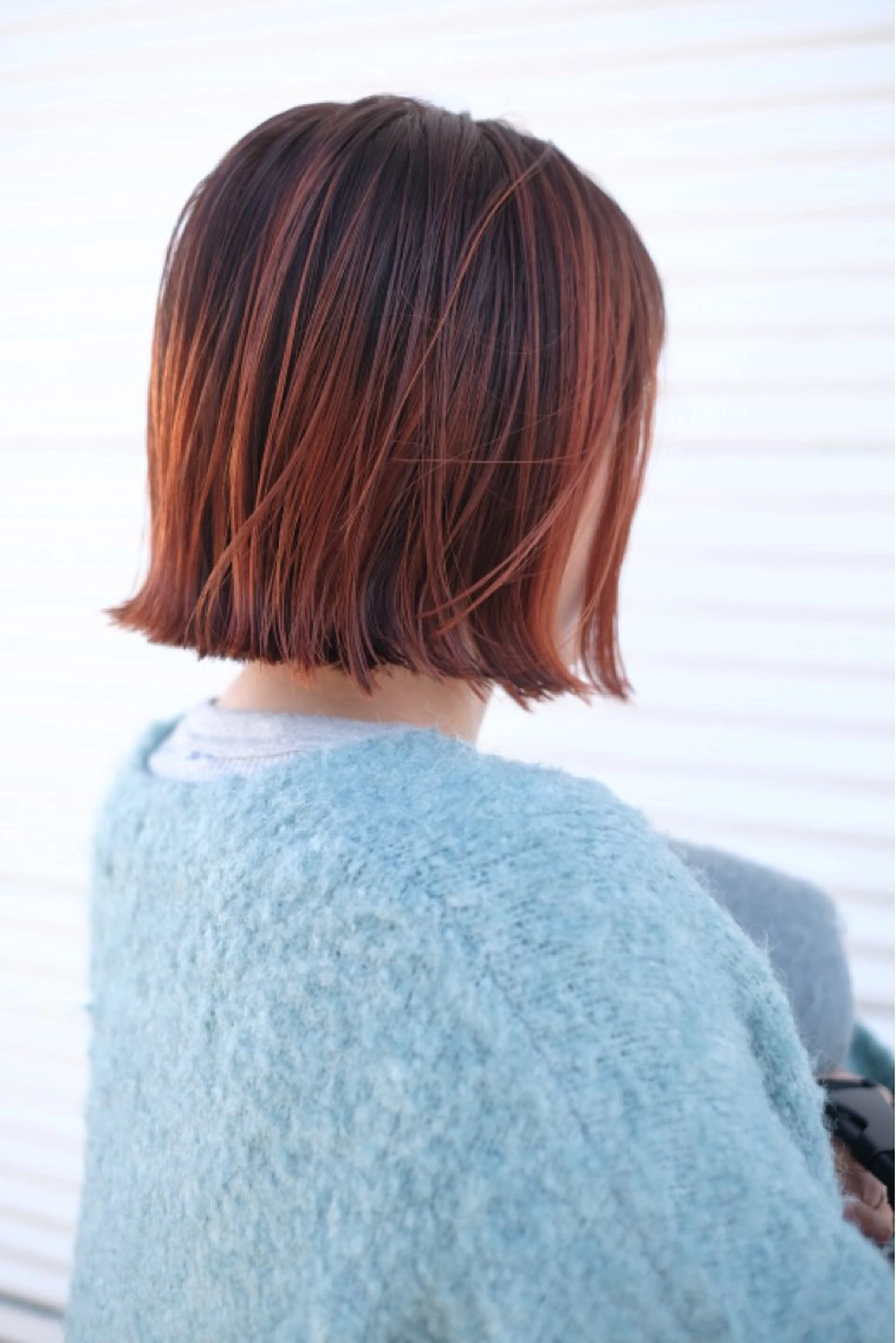 ミディアム カラー ハイライトカラー オレンジ ボブ ハイライト GENE CUTCLUB所属・岩村 夏姫のヘアスタイル