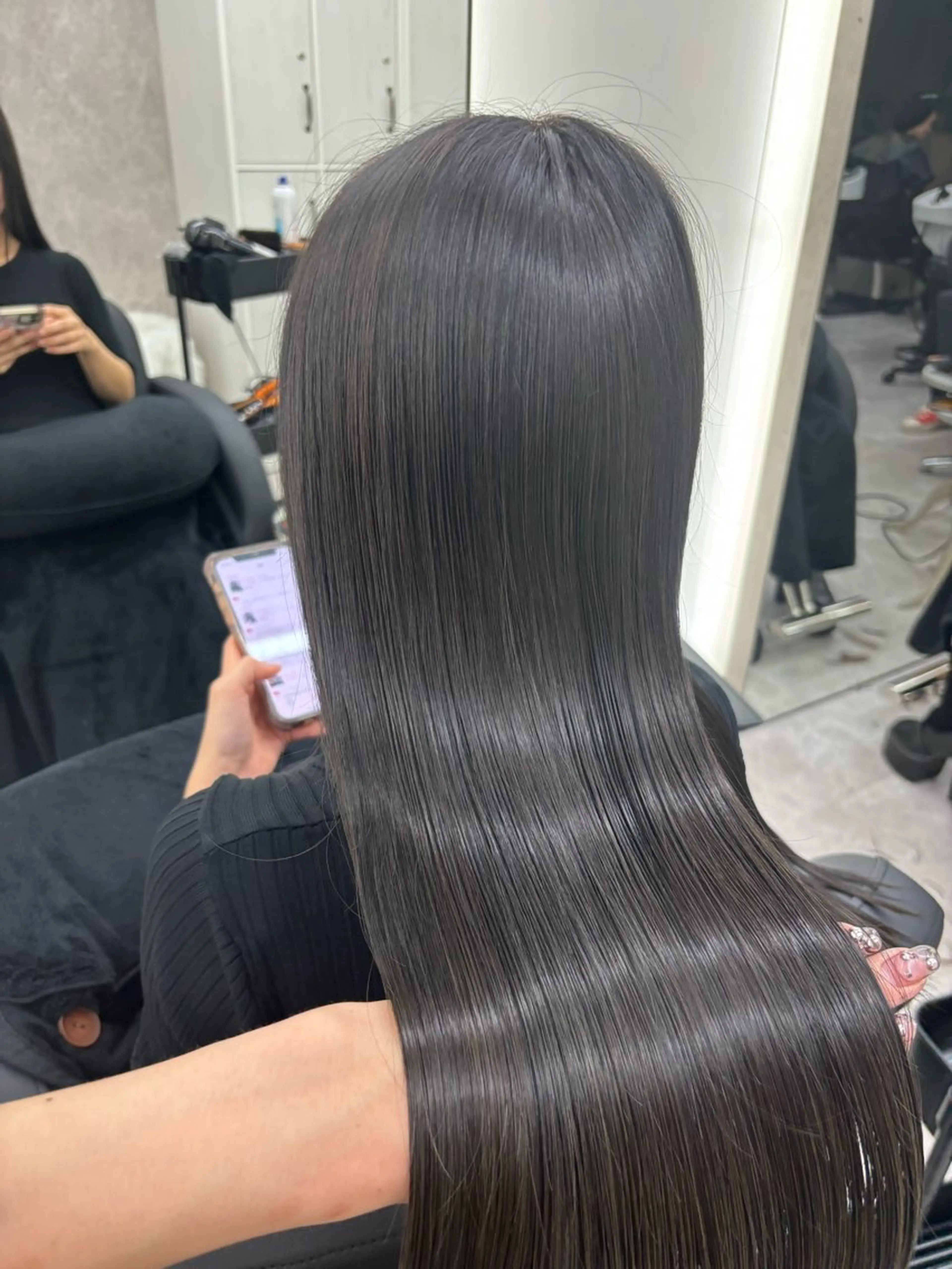 ロング カラー カット ヘアカラー 縮毛矯正 心斎橋/ブリーチなし 髪質改善/レイヤーのヘアスタイル