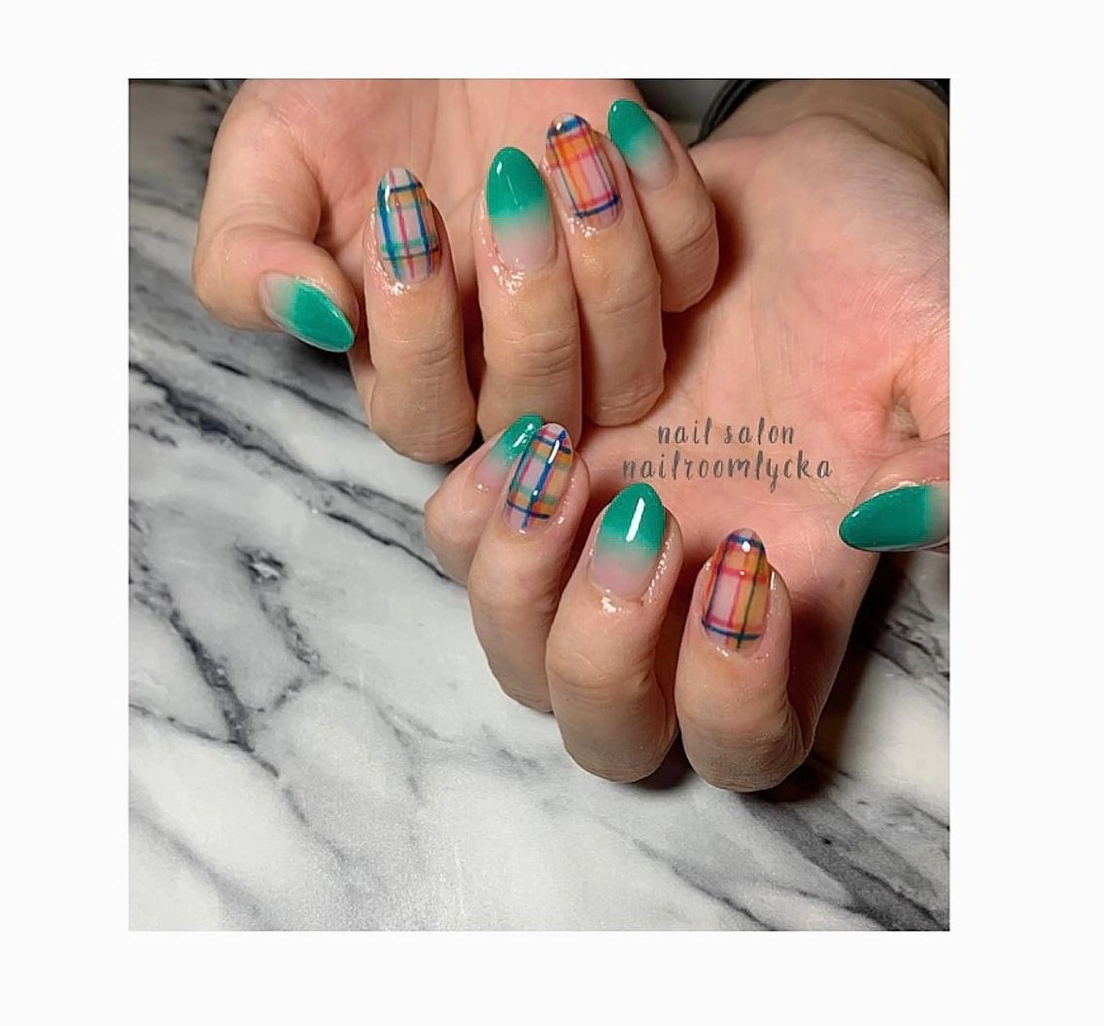 ネイル ﾈｲﾙﾙｰﾑﾘｯｶ 𝐦𝐚𝐲𝐮のネイルデザイン