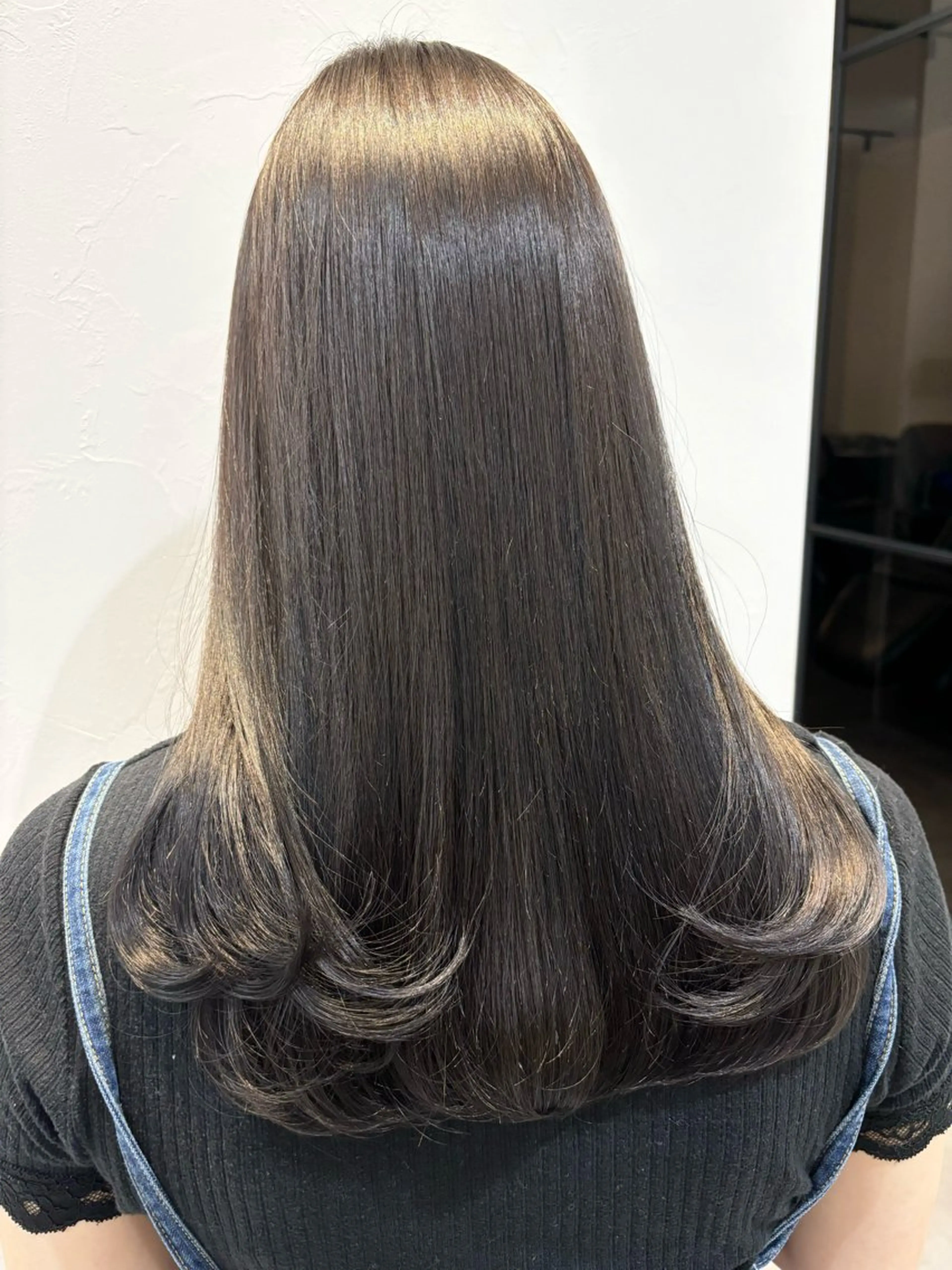 ミディアム VIEW OSAKA所属・ショート特化/ 似合わせ/しゅがーのヘアスタイル