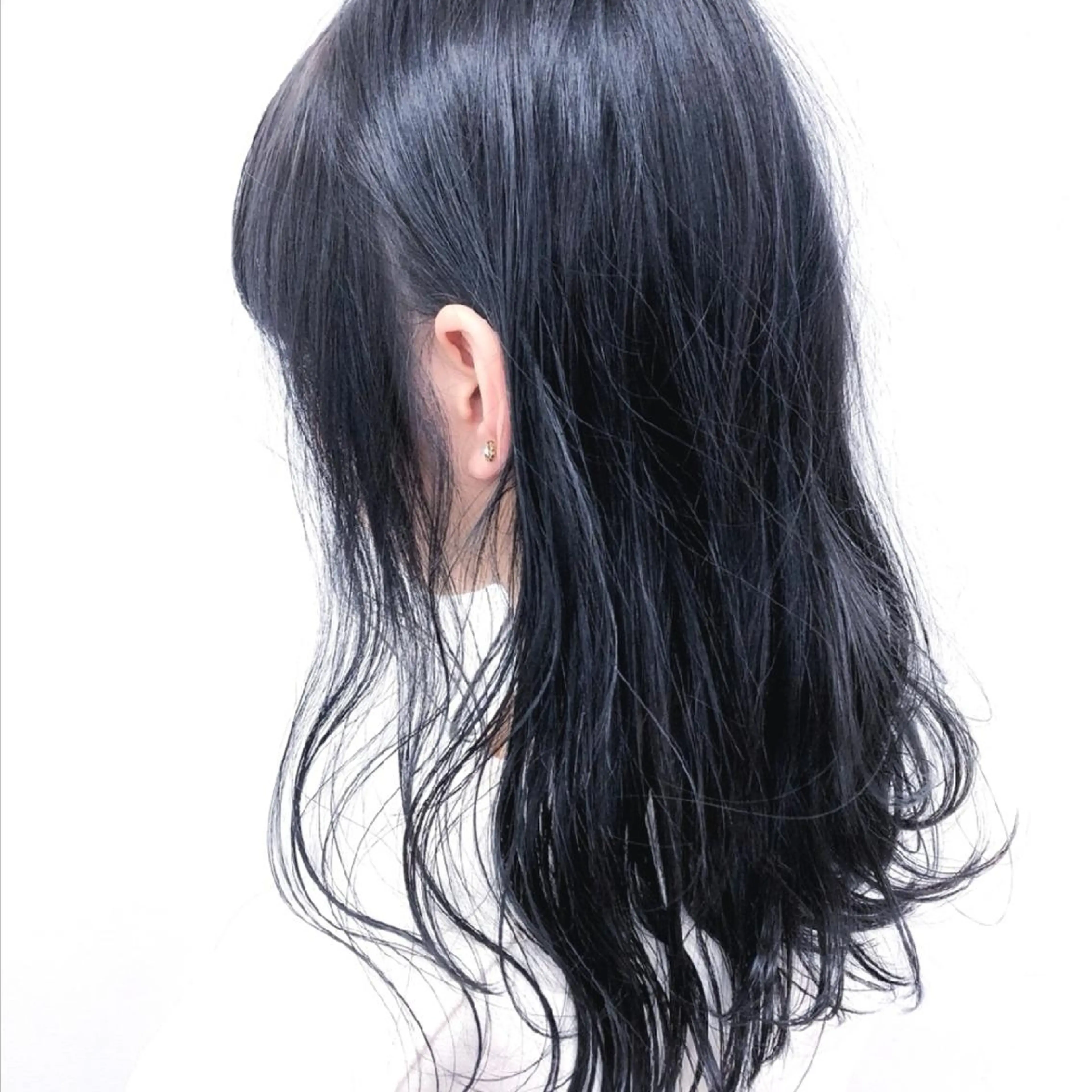 ロング カラー 🤍💕ブリーチカラ ーAyaka💕🤍のヘアスタイル