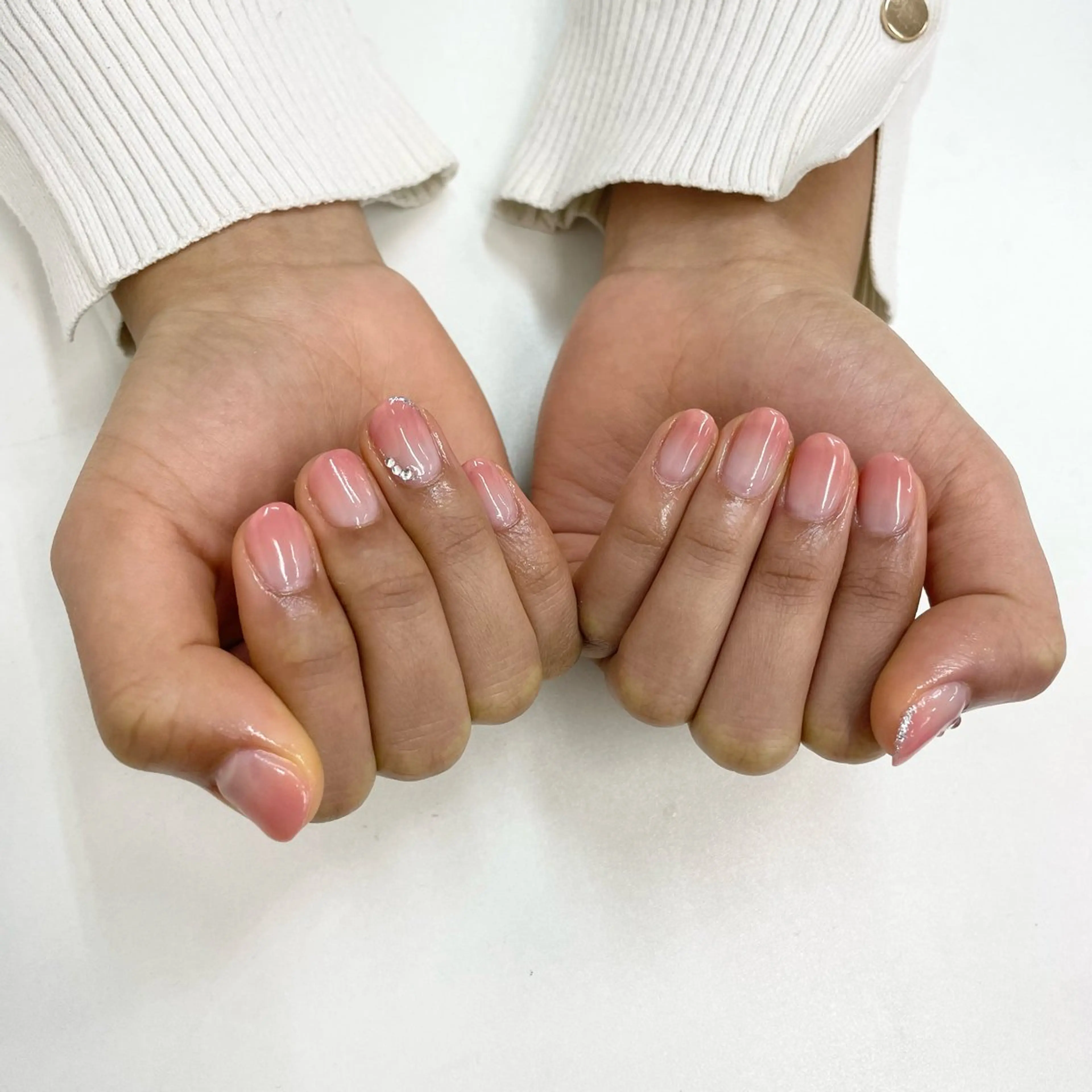 ネイル セプトネイル AOKIのネイルデザイン