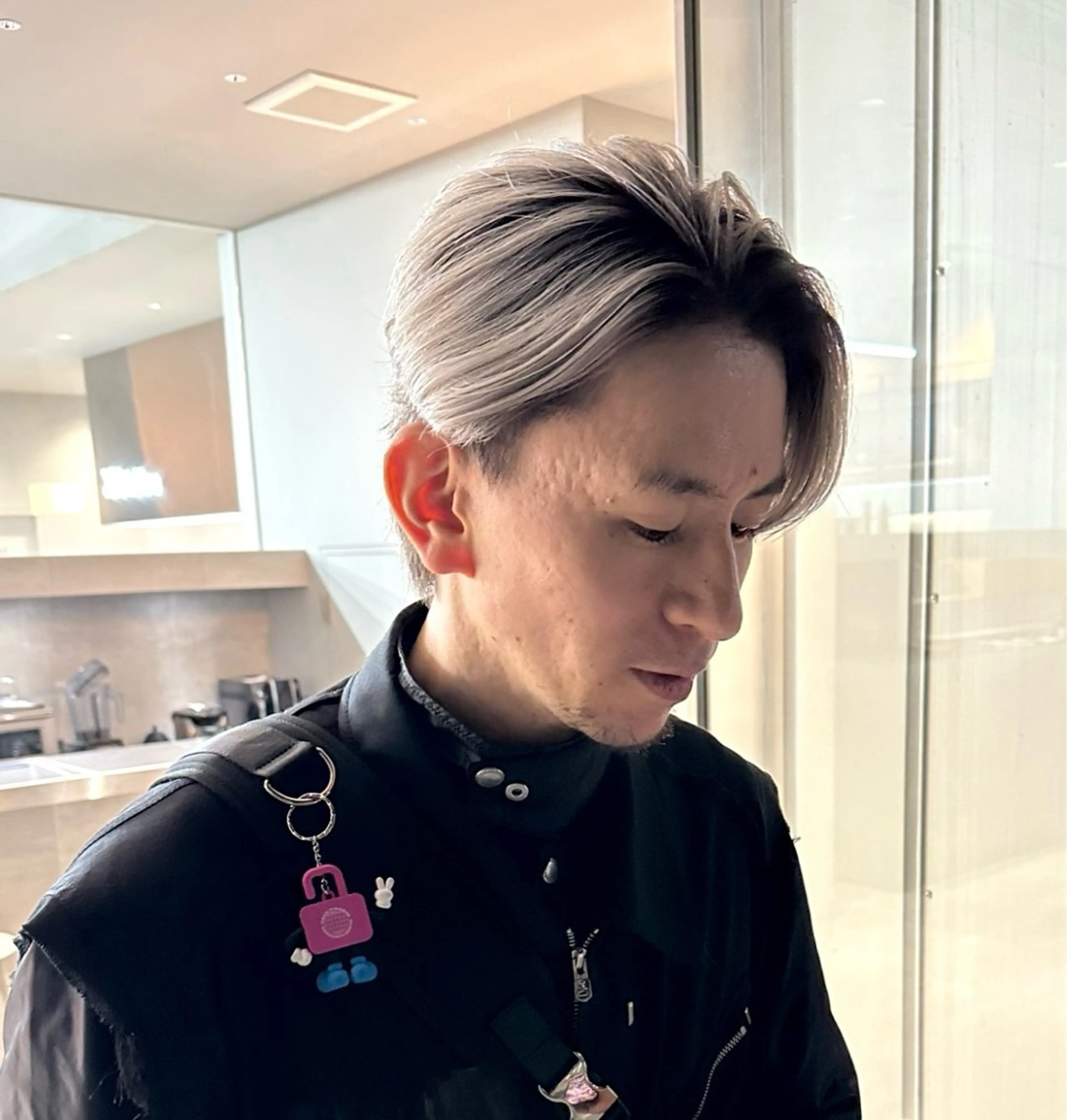 メンズ センターパート 白濱 友樹のヘアスタイル