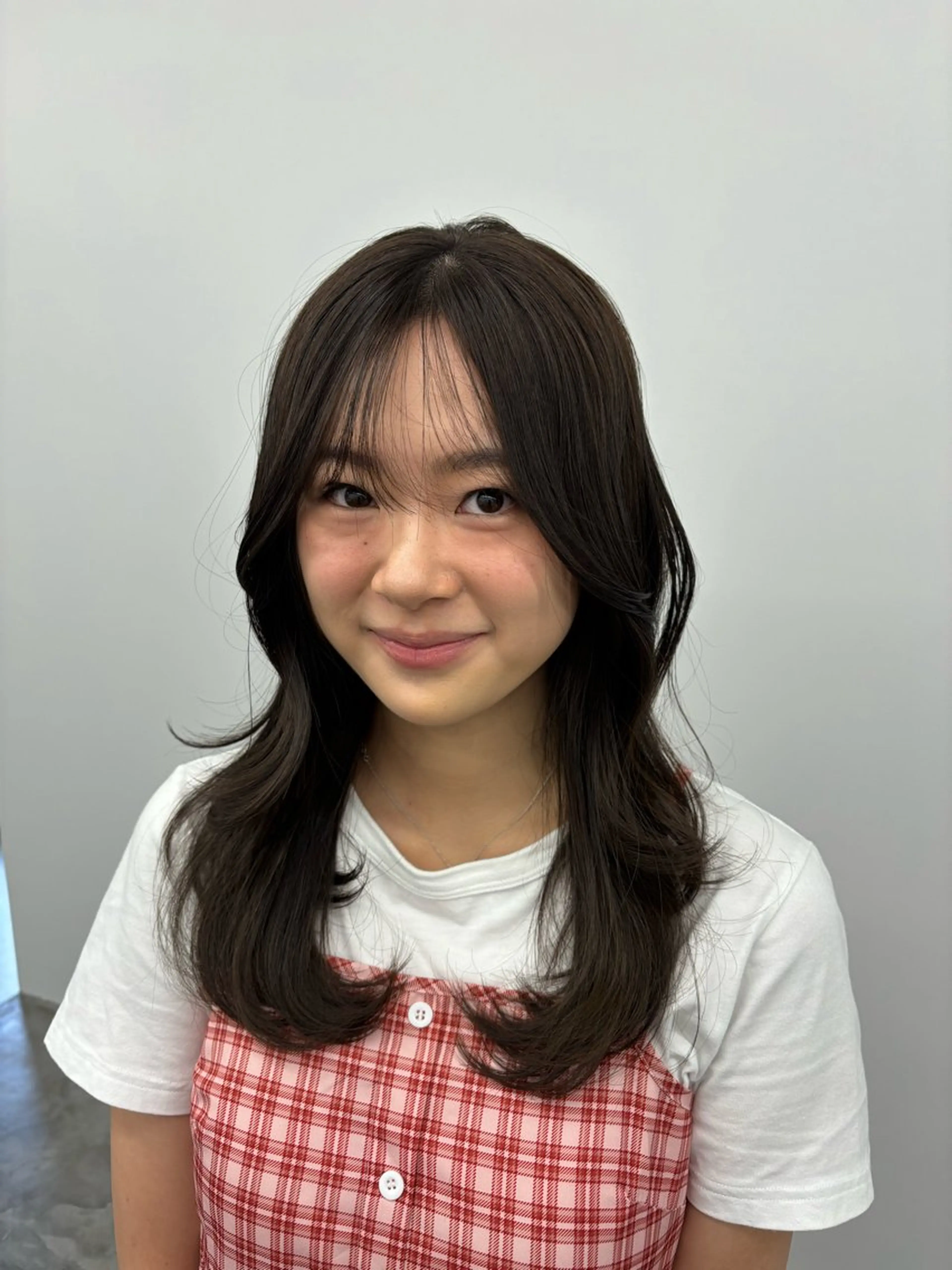 セミロング カラー ヘアアレンジ くびれヘア 韓国風ヘア レイヤーカット カット ヘアカラー トリートメント MYRTLE Mifūのヘアスタイル