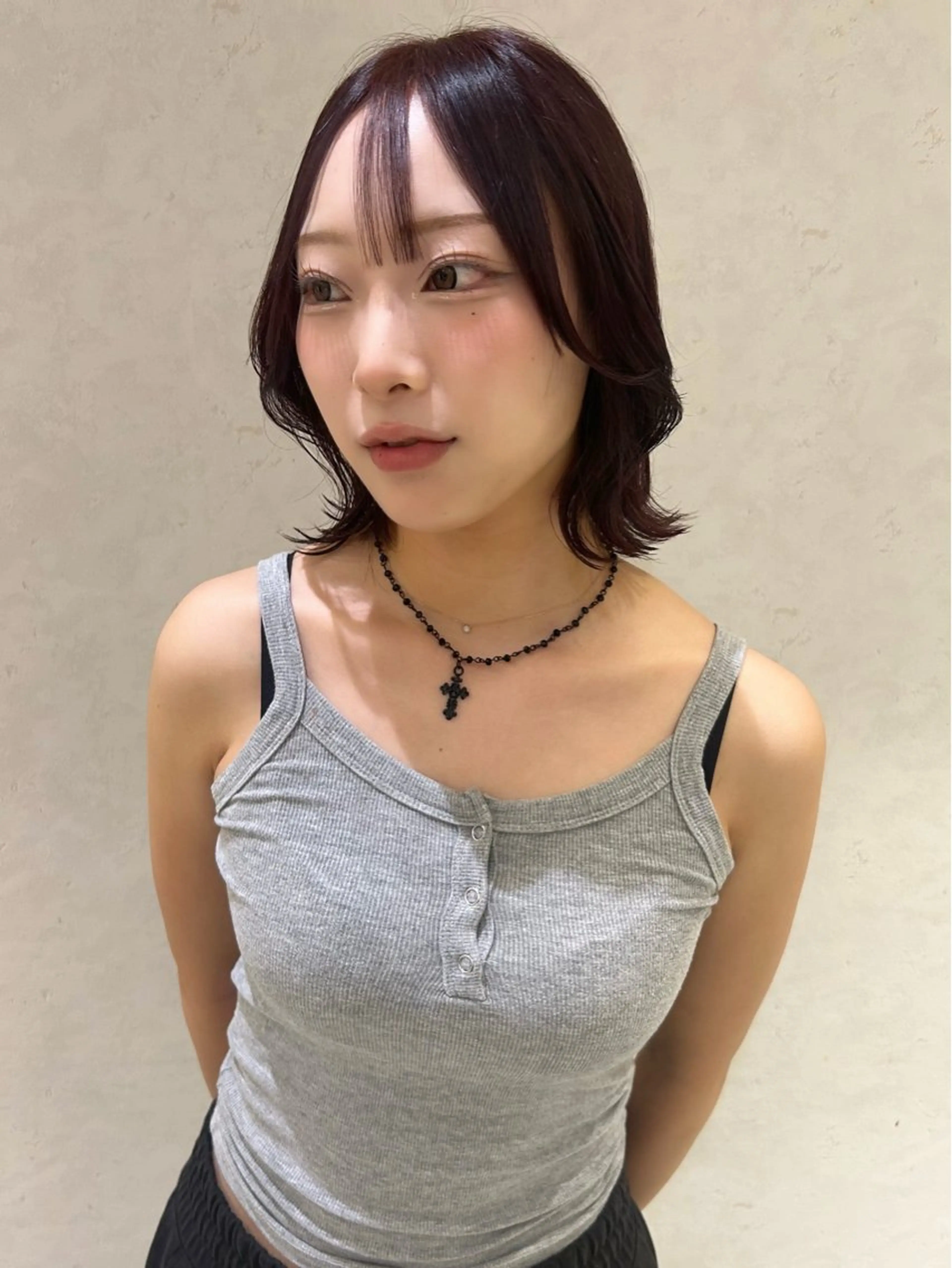 ミディアム カラー ヘアカラー トリートメント インナーカラー ／レイヤー🦋ルイのヘアスタイル