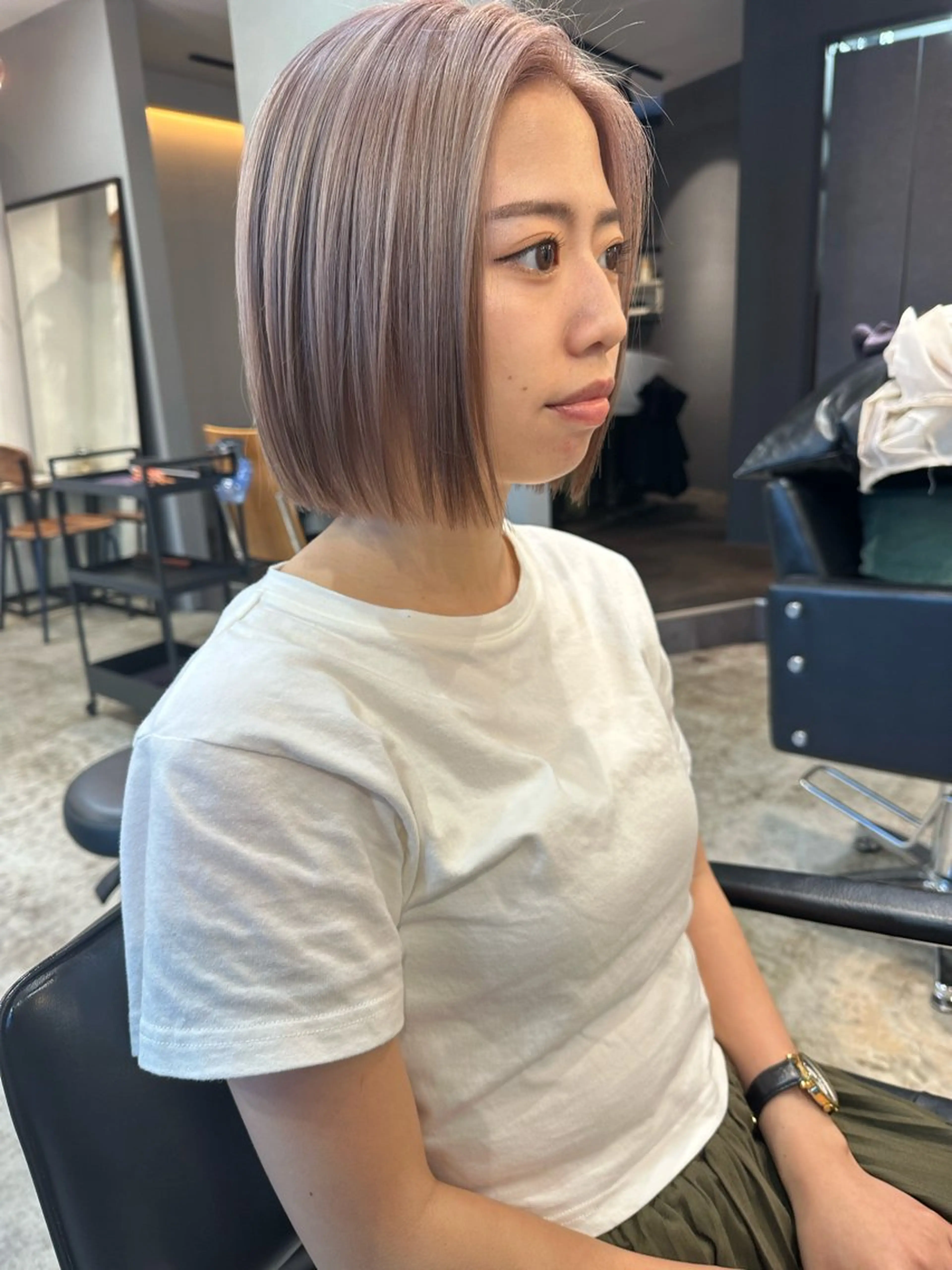 ミディアム カラー ベージュカラー ピンクカラー ピンクベージュ ボブ カット ヘアカラー YURIK Aのヘアスタイル