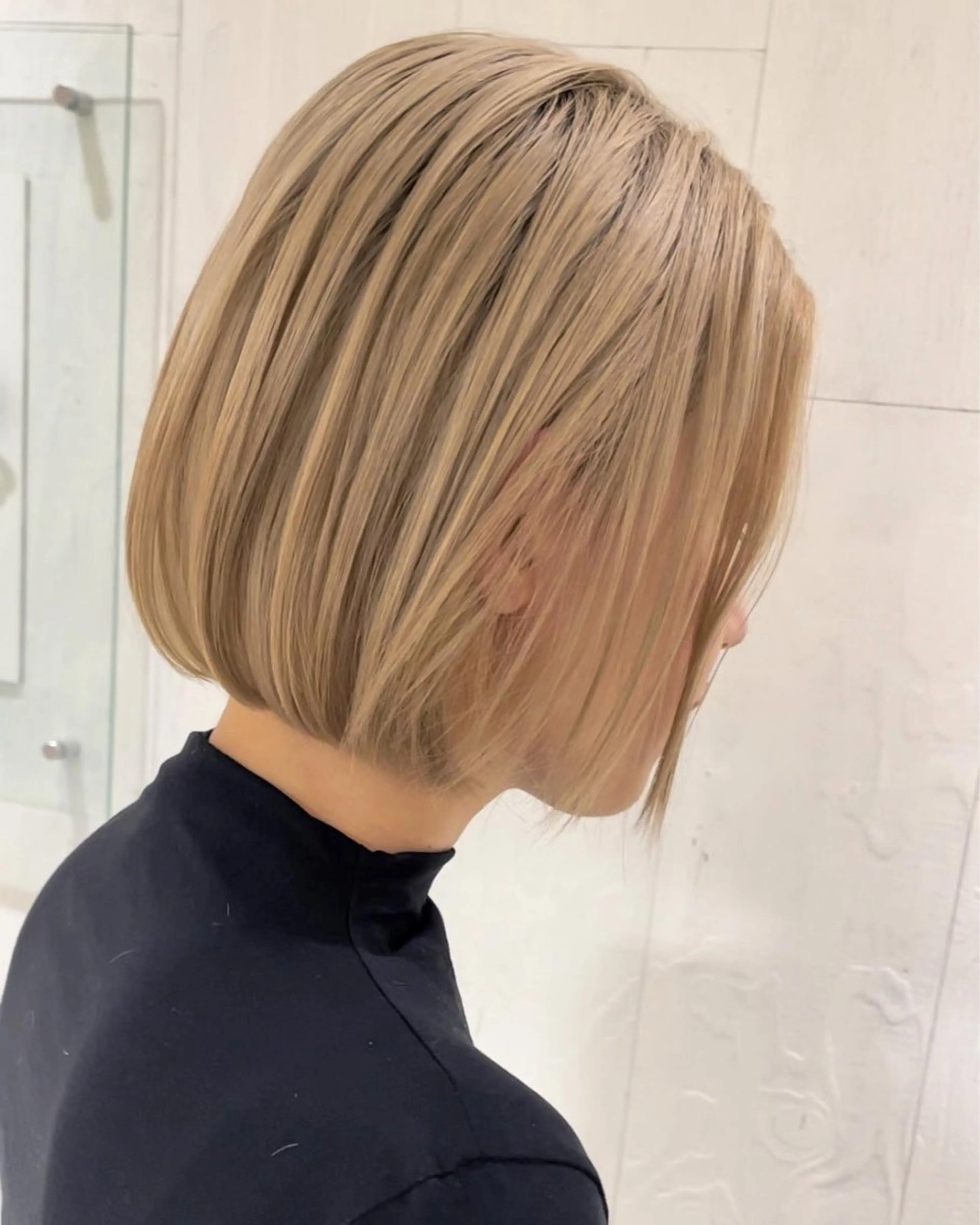 ショート カラー 透明感カラー ハイトーンカラー ボブ トリートメント カット ヘアカラー トリートメント 河合秀明/ショート /ボブ/レイヤーのヘアスタイル