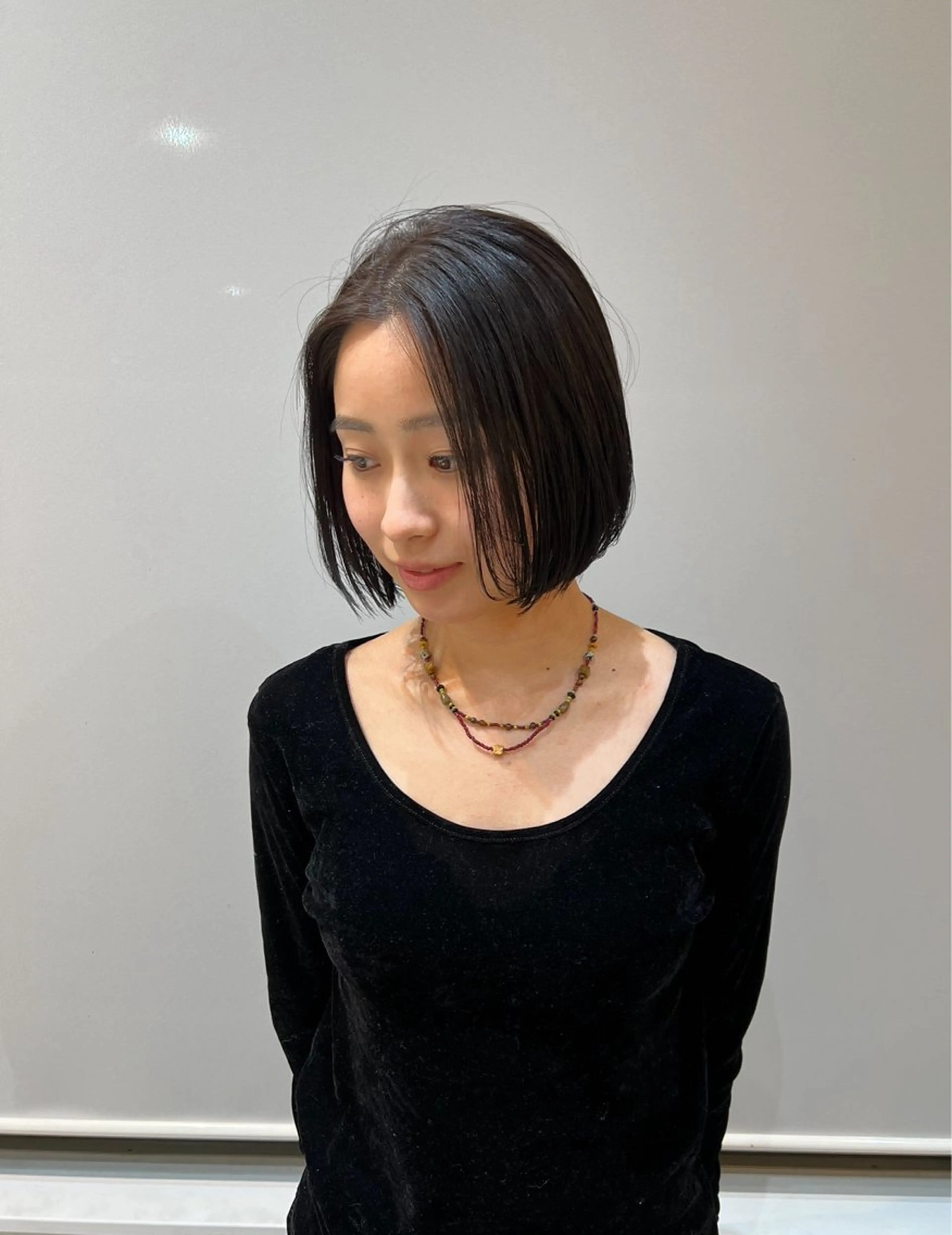 ミディアム カット un ジュリアのヘアスタイル