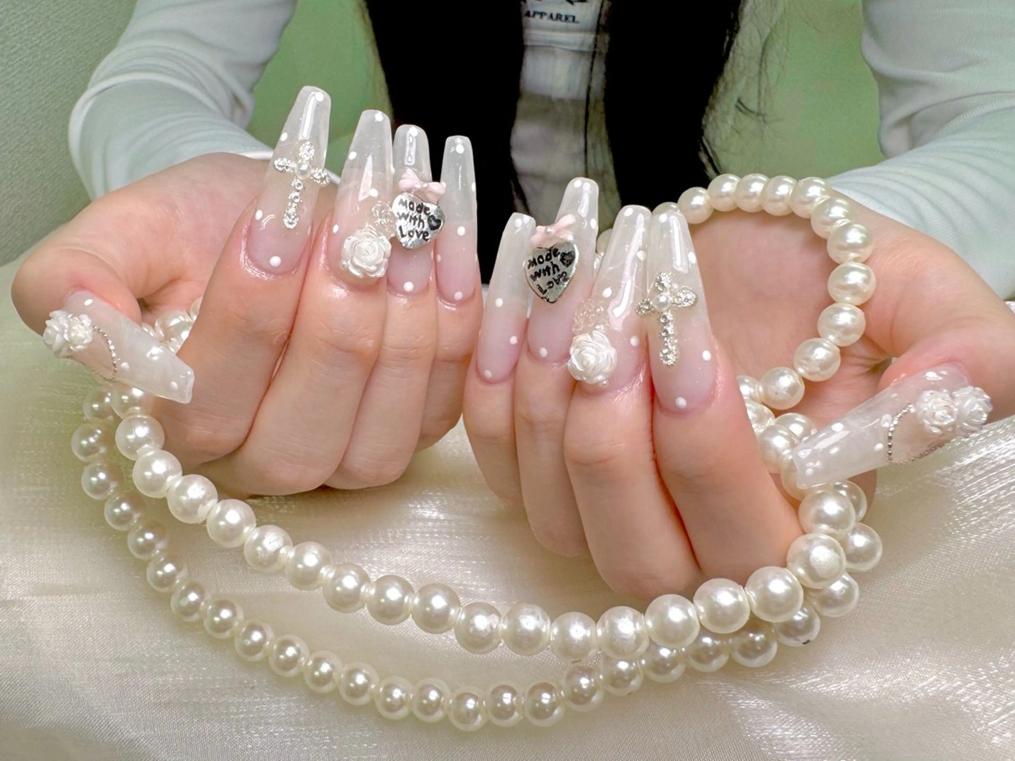 ネイル ハンドネイル lucky nail 歌舞伎町のネイルデザイン