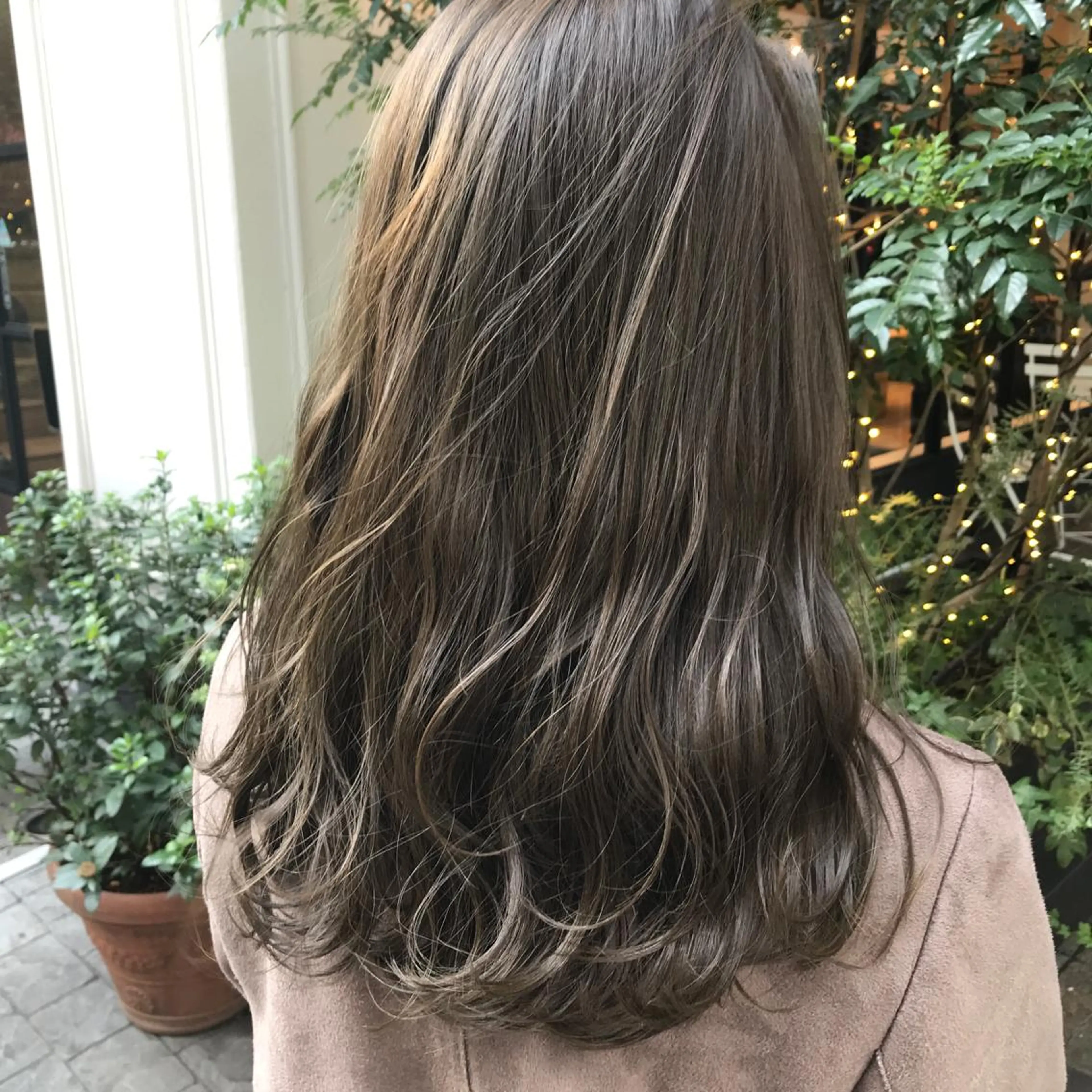 セミロング LOMA🇰🇷 銀座クボタのヘアスタイル