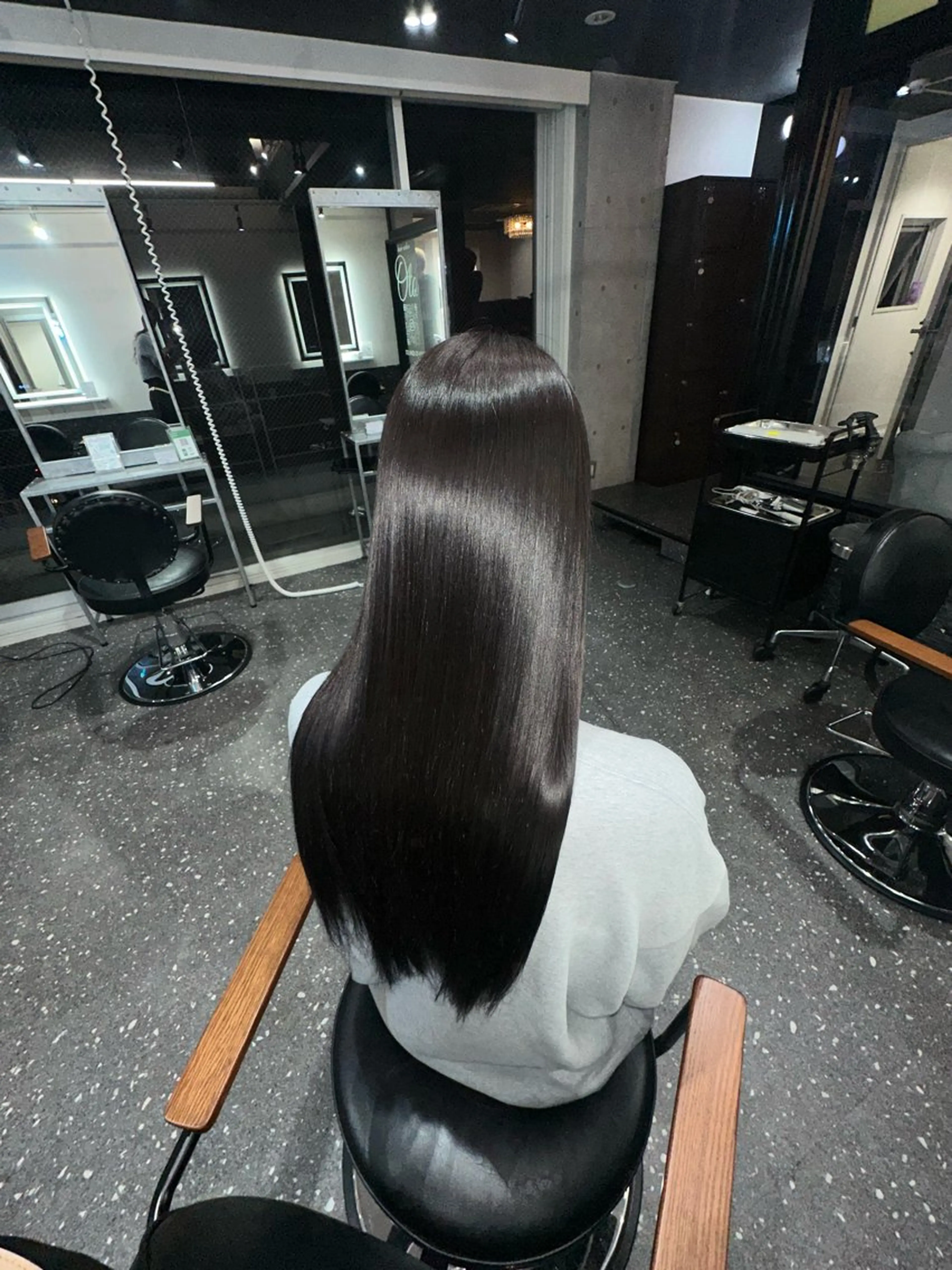 ロング カラー パーマ カット ヘアカラー 縮毛矯正 トリートメント 髪質改善⭐️縮毛矯正 中野⭐️Rinaのヘアスタイル