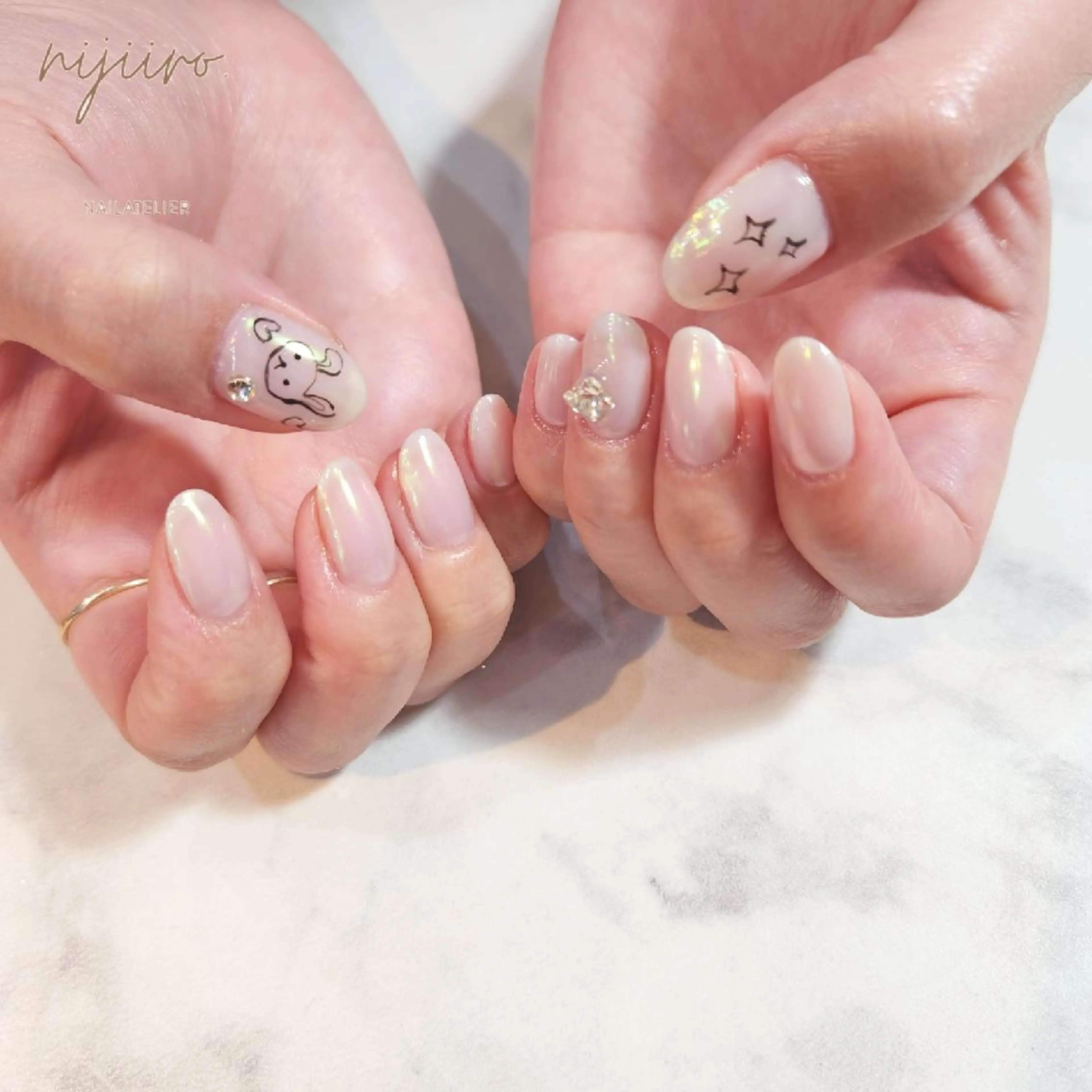 ネイル ハンドネイル nailatelier nijiiro.所属・nijiiro🌈 サトウのネイルデザイン