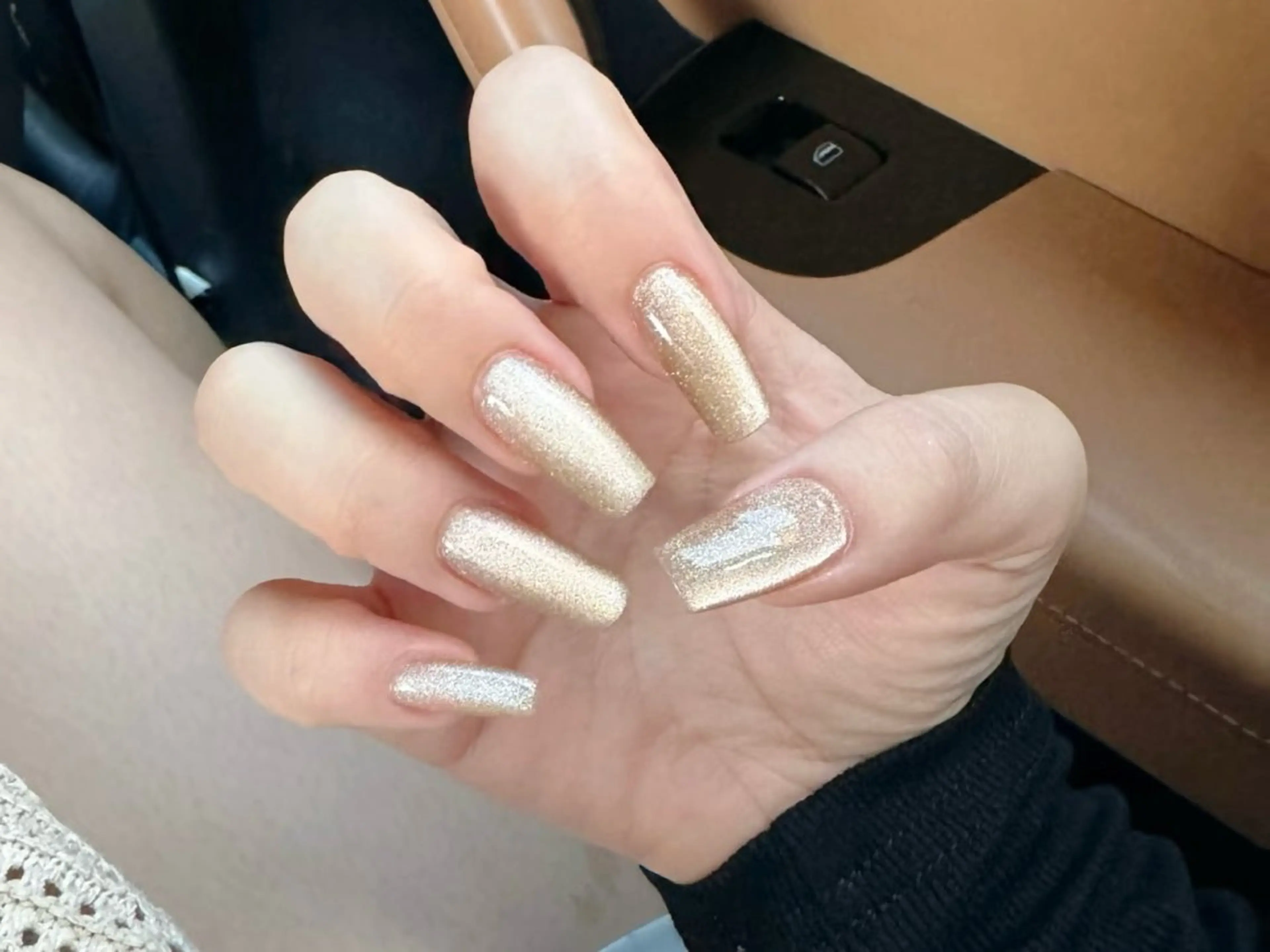 ネイル オーロラネイル チークネイル 長さ出し フットネイル フレンチネイル ハンドネイル ハンドケア J&C Nail Salon吉祥寺所属・YU KIのネイルデザイン