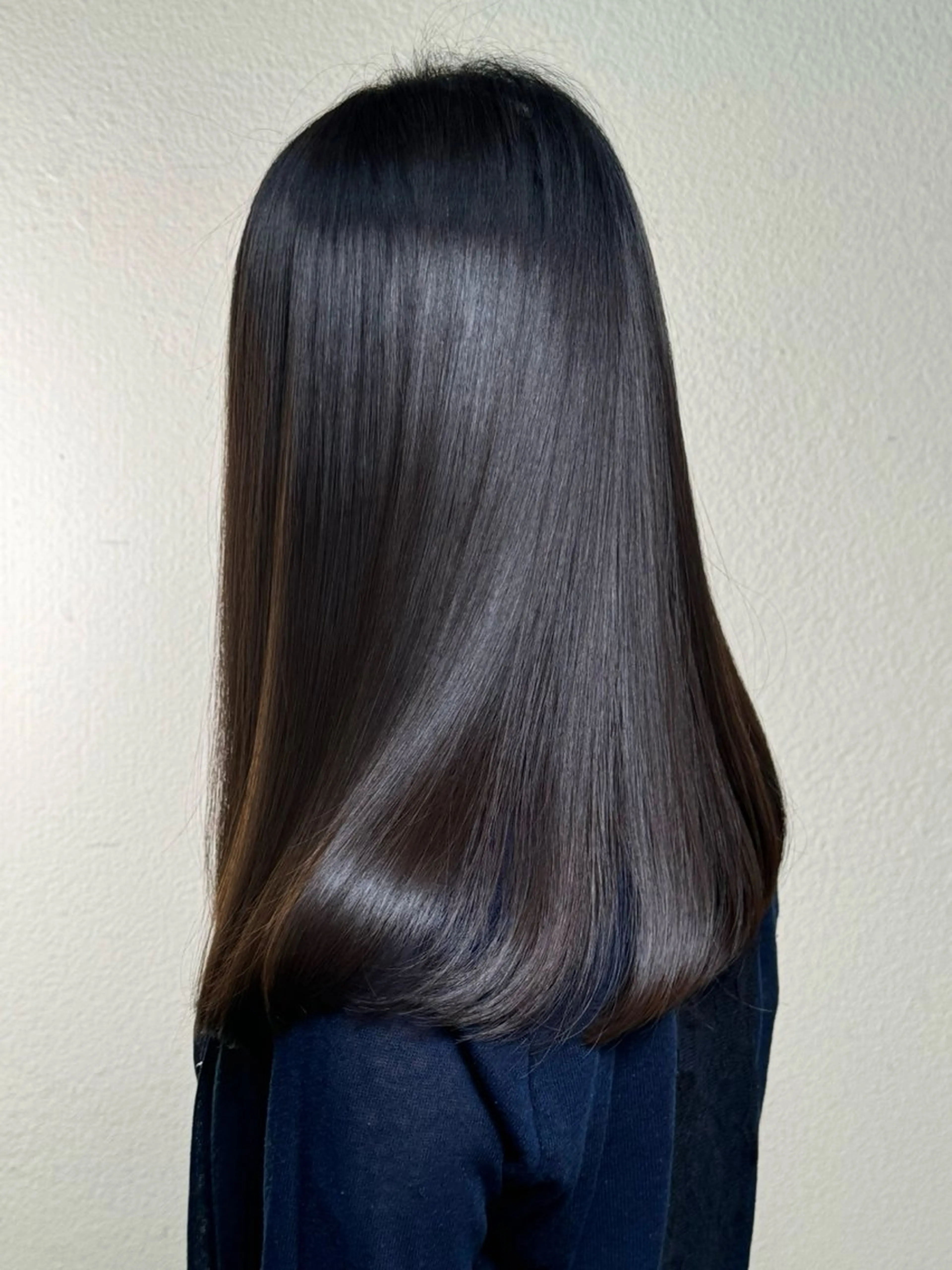 セミロング DEARiUM所属・DEARiUM店長 小出真由のヘアスタイル