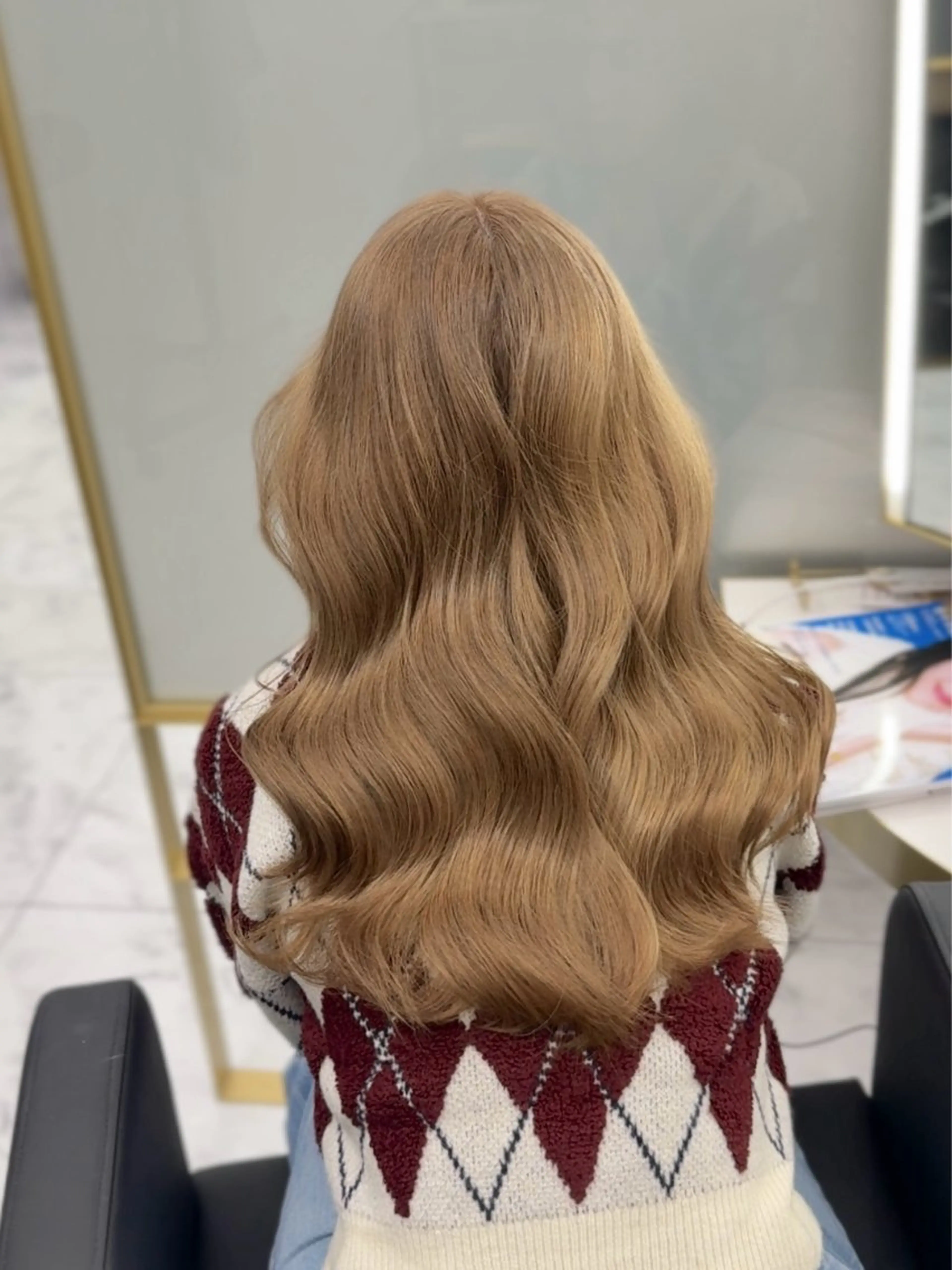 ロング カラー ヘアアレンジ ブリーチ ダブルカラー グレージュ ミルクティーグレージュ ブリーチなしカラー ♦ブリーチなしカラー ×レイヤー♦中島良太のヘアスタイル