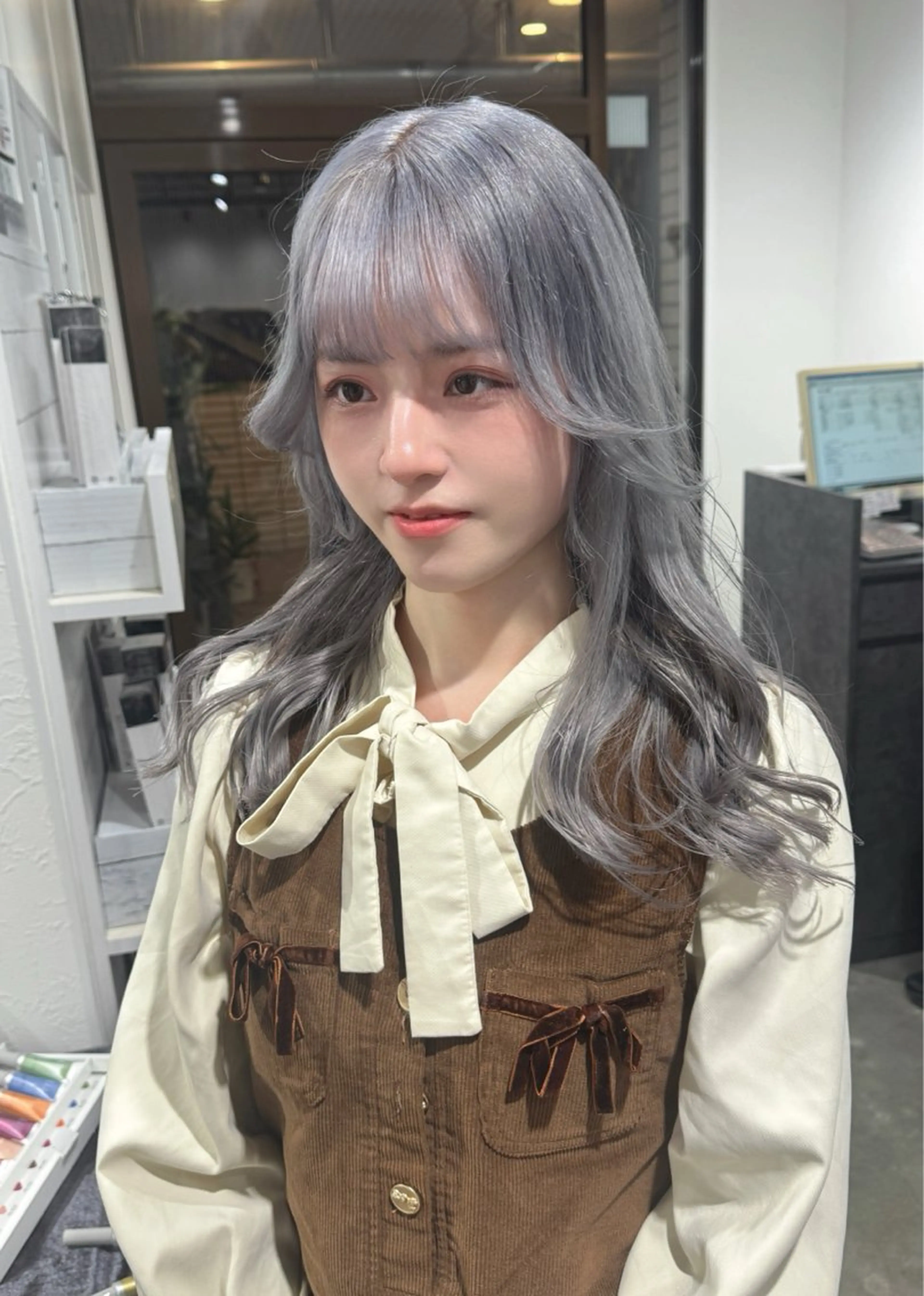 ロング カラー ハイトーン/レイヤー /艶カラー🎀のヘアスタイル