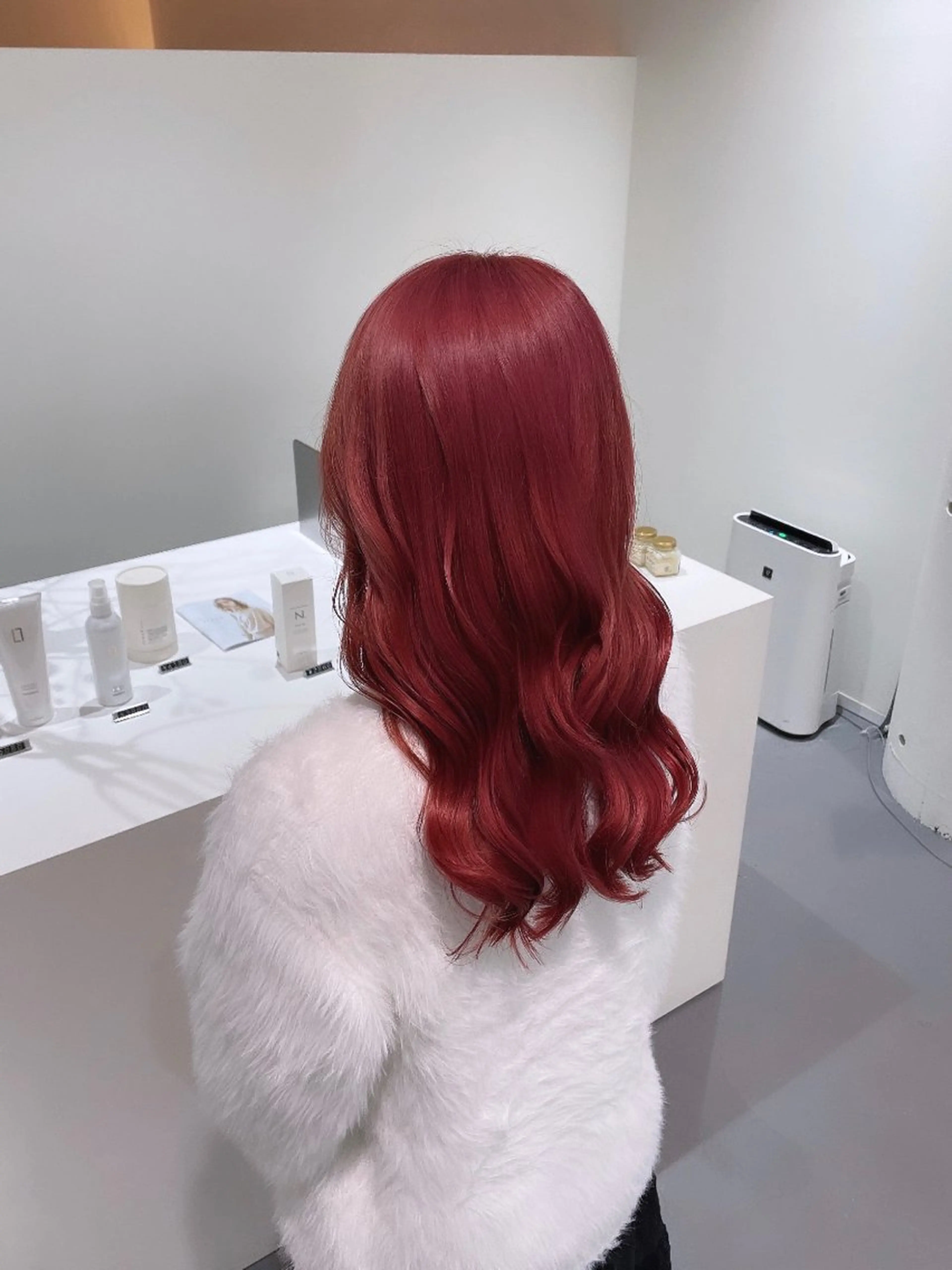 ロング ヘアカラー LEF TATEMACHI所属・西山祐生/ハイトーン /ケアブリーチ/艶髪のヘアスタイル