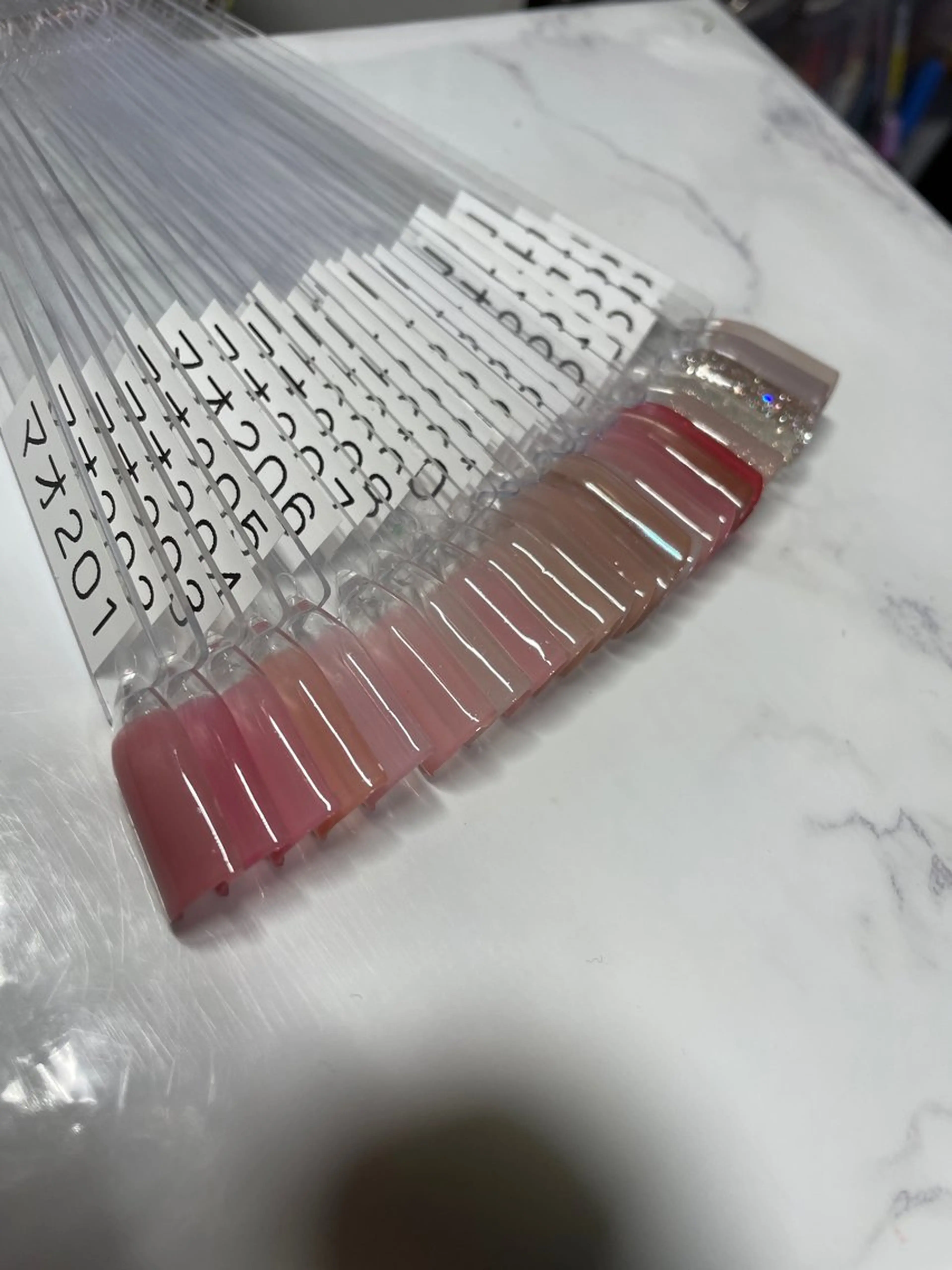 マオジェル⭐️ワンカラーの写真