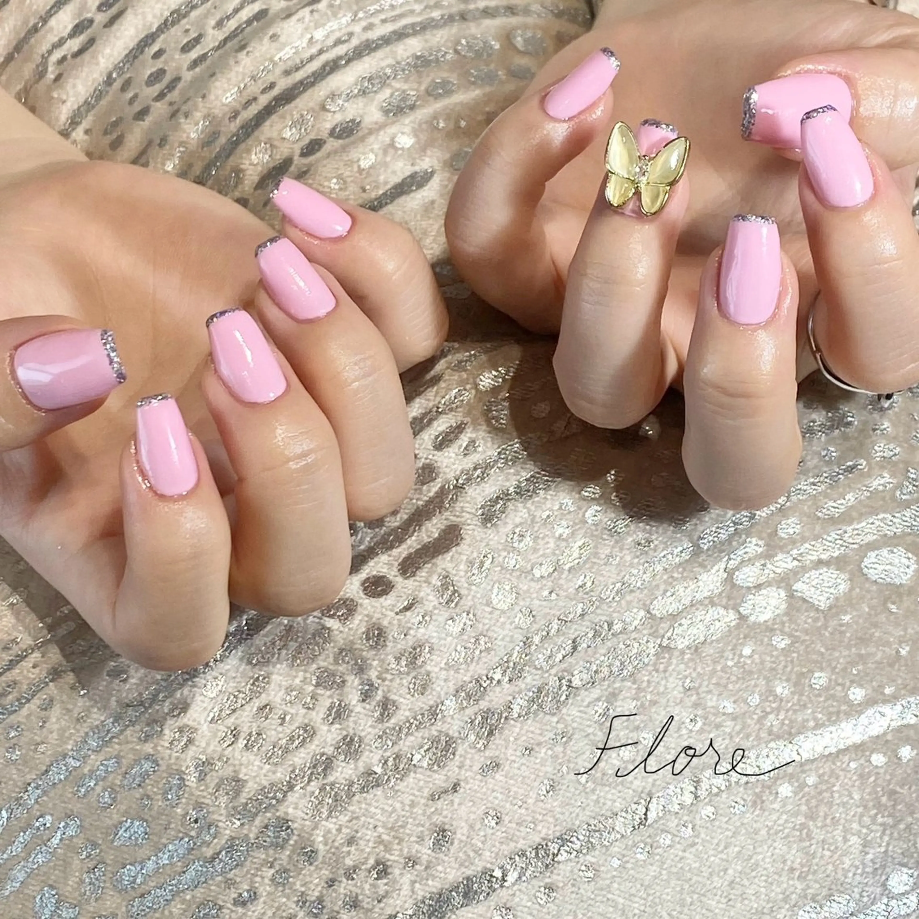 ネイル Flore (フロール)の眉毛・アイブロウイメージ