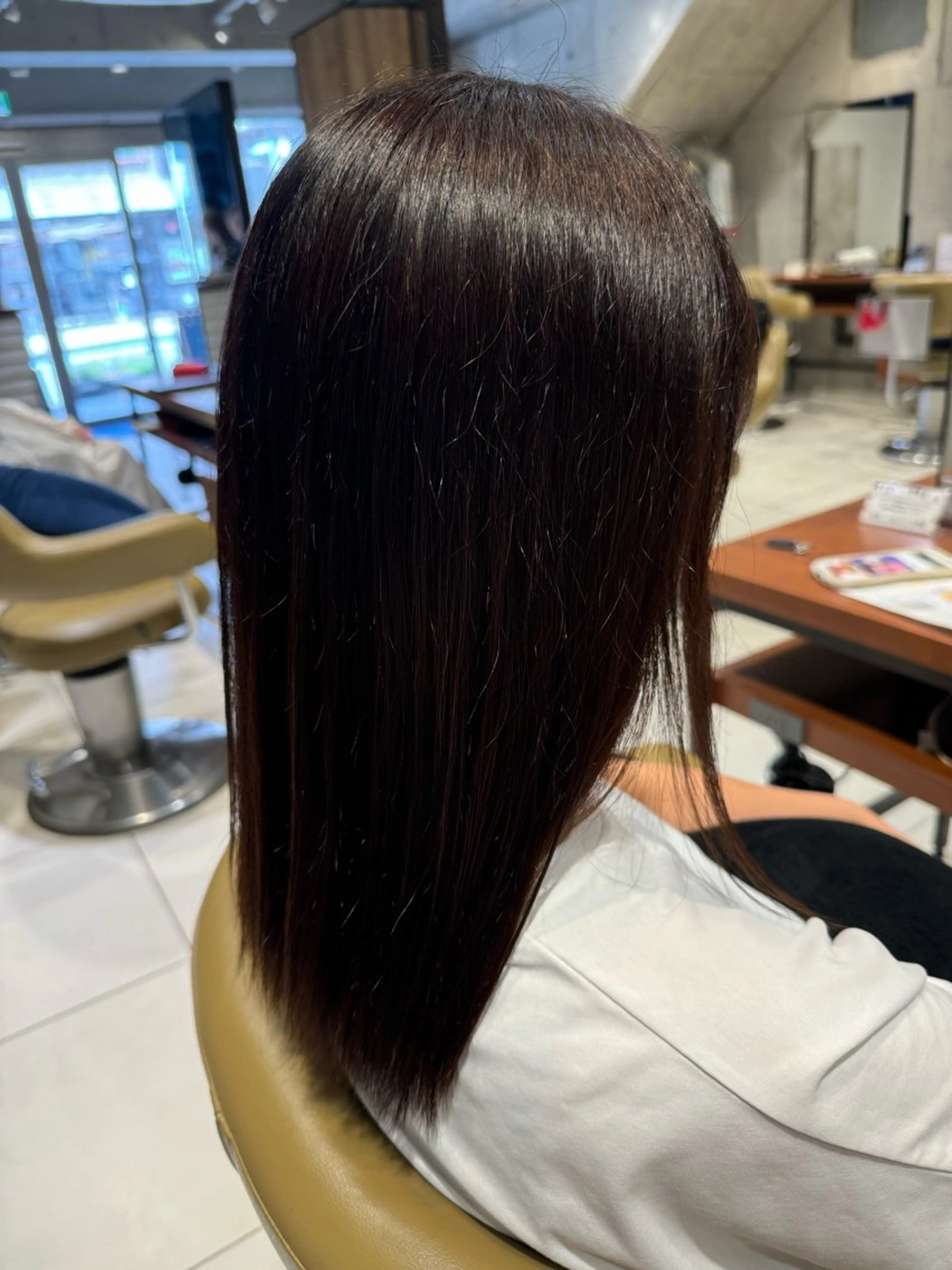 カラー ヘアカラー 艶カラー 梨菜💜のヘアスタイル