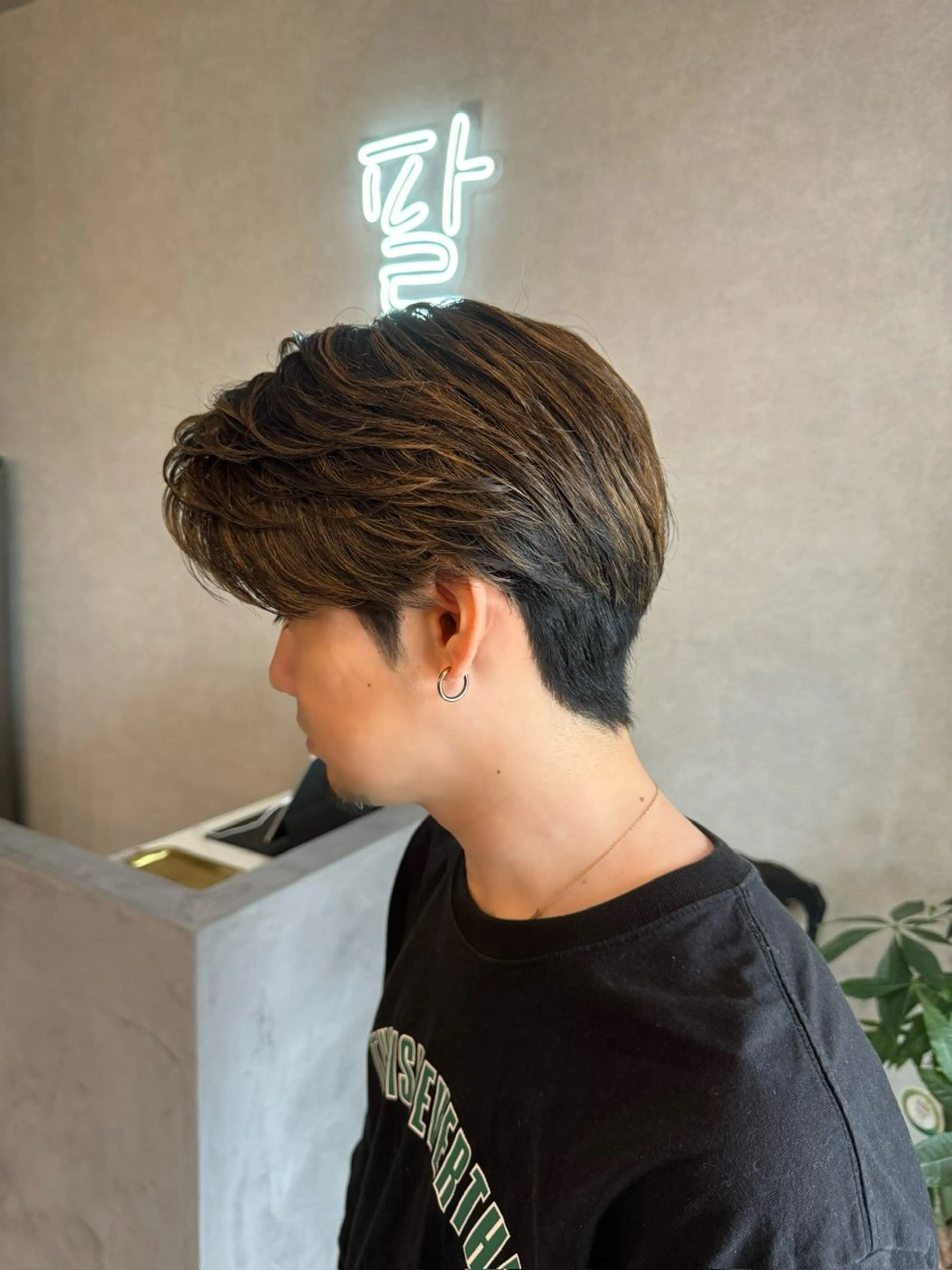 【サイド×バック】カット+ダウンパーマの写真