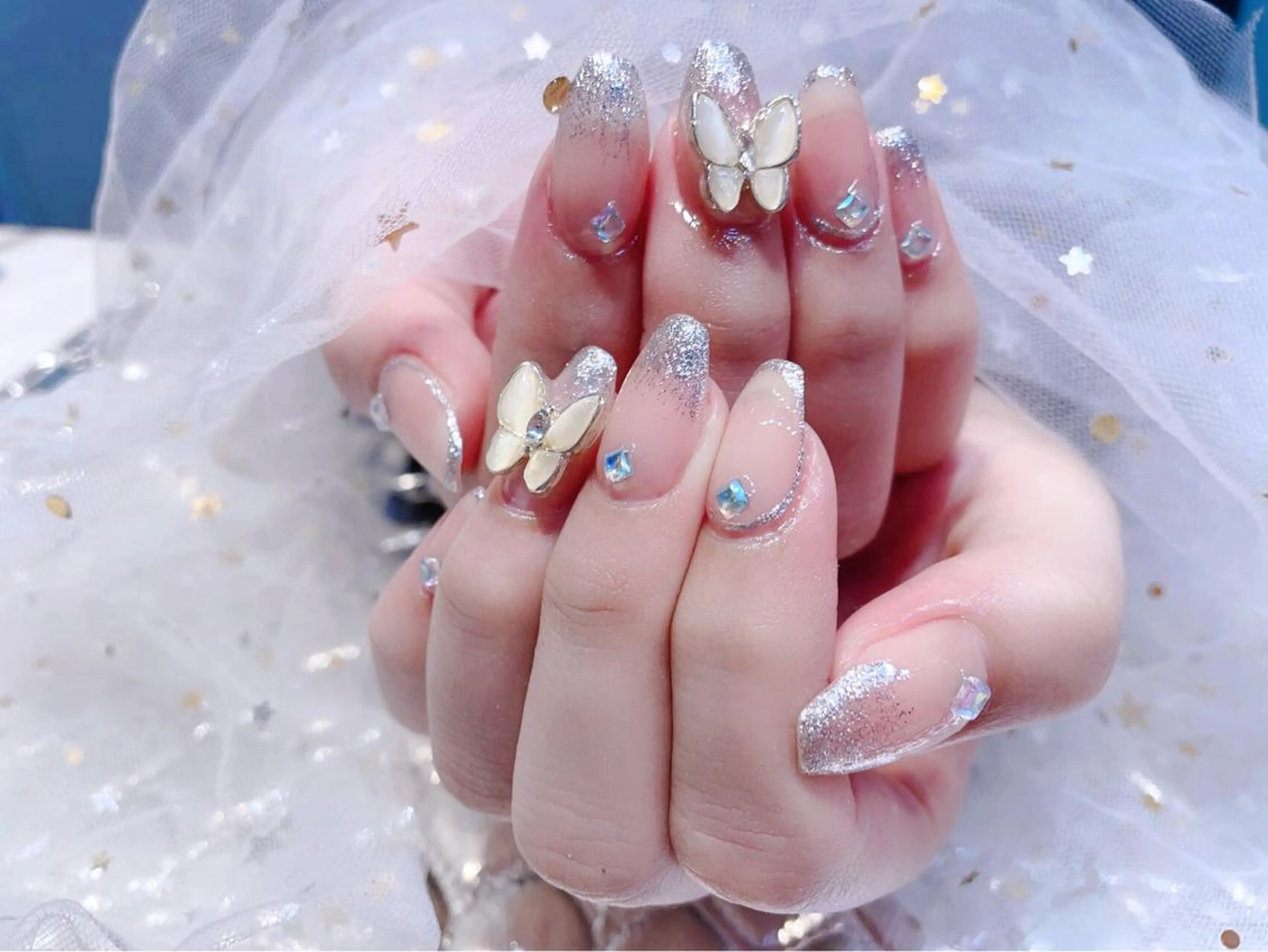 ネイル ハンドネイル VIVIAN リサのネイルデザイン