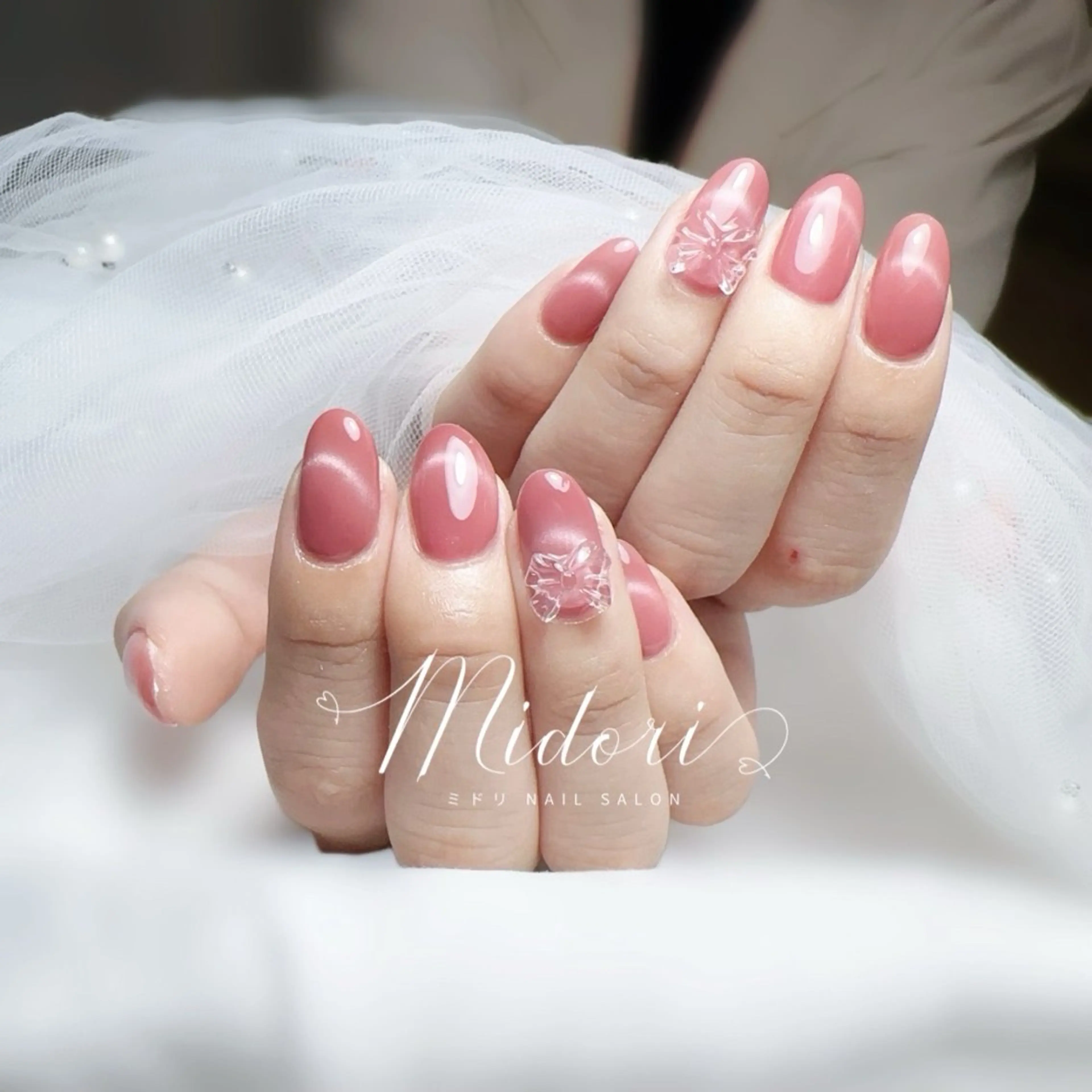 ⭐️新規⭐️マグネットワンカラー★パーツ2個付★ジェルオフ無料サービス★の写真