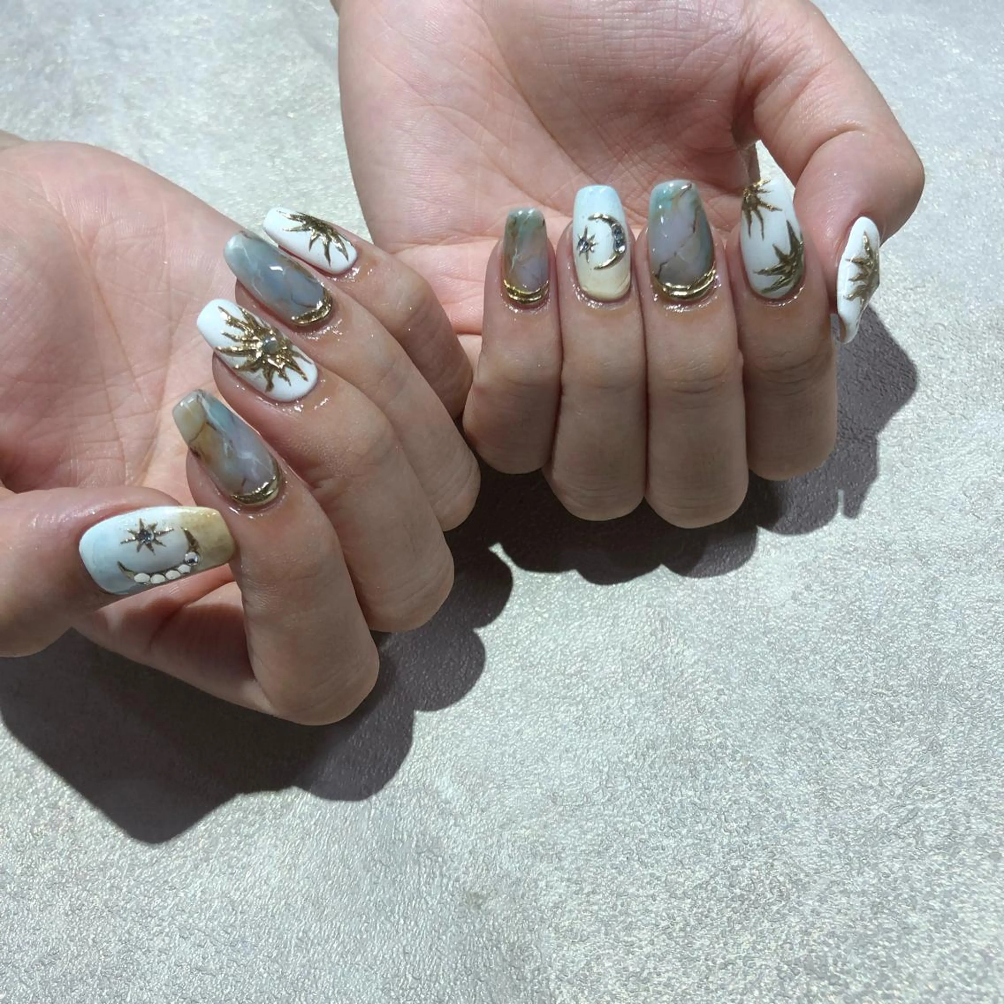 ネイル ハンドネイル フットネイル ハンドケア Nes.Nail所属・Miyagi Asamiのネイルデザイン