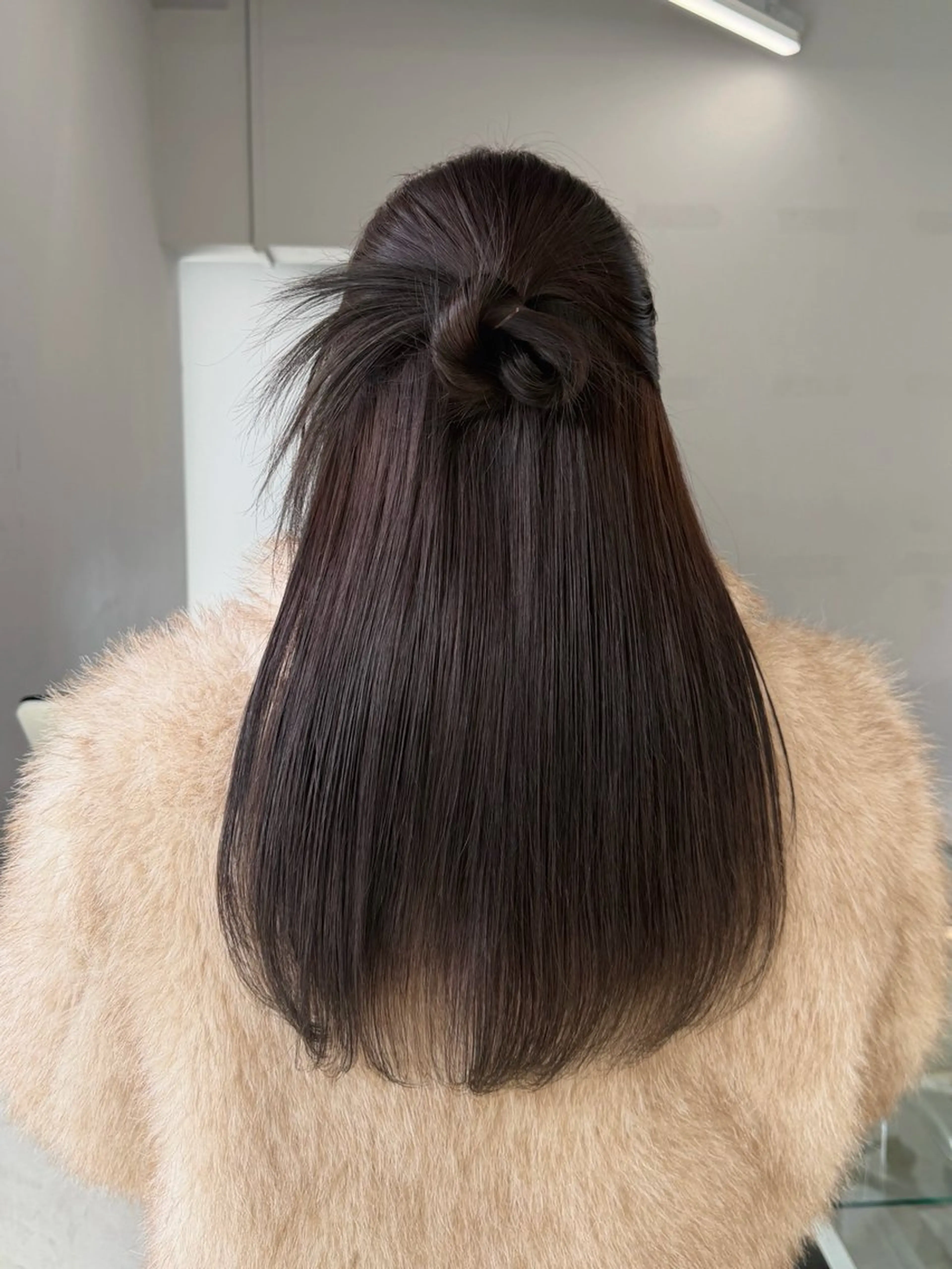 セミロング カラー ヘアアレンジ ヘアカラー トリートメント 愛莉/ラベンダー/ ベージュ/ブラウンのヘアスタイル